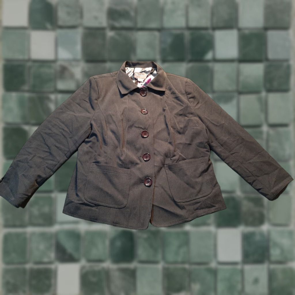 Vintage TANJAY Blazer Jacket Womens 16P Petite Gray 2 Pocket 5 Button Blazer Suit Jacket for Women, 16 Petite Gray, Polyester, Business Size XXL / US 16-18 / IT 52-54 - 1 Thumbnail