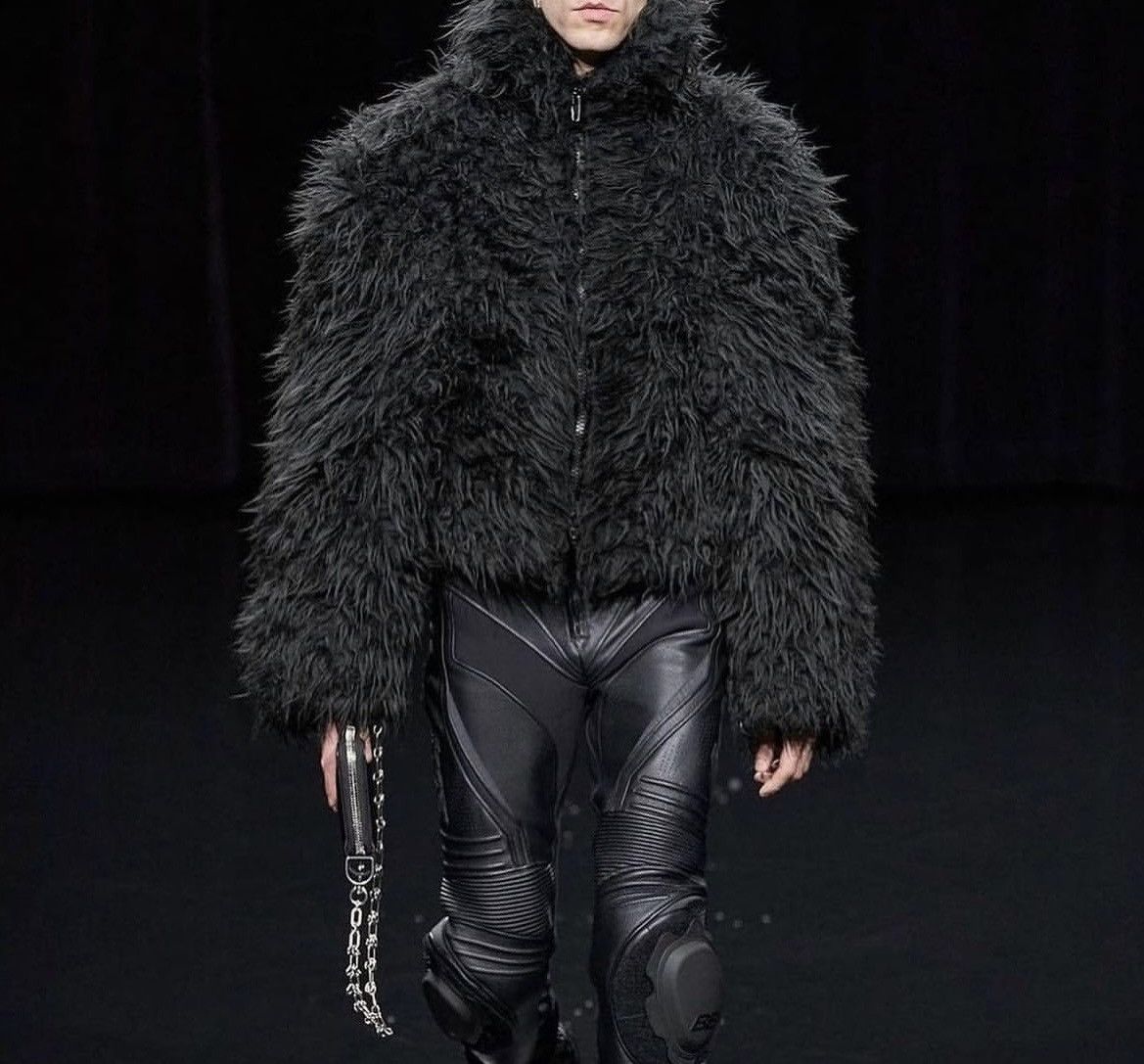 Japanese Brand Vintage Mikaru club faux fur jacket 🖤 Size US M / EU 48-50 / 2 - 4 Thumbnail