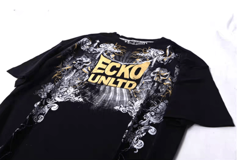 Ecko Unltd. Vintage ECKO UNLTD Skull Sword Tee Gold Foil Size US S / EU 44-46 / 1 - 3 Thumbnail