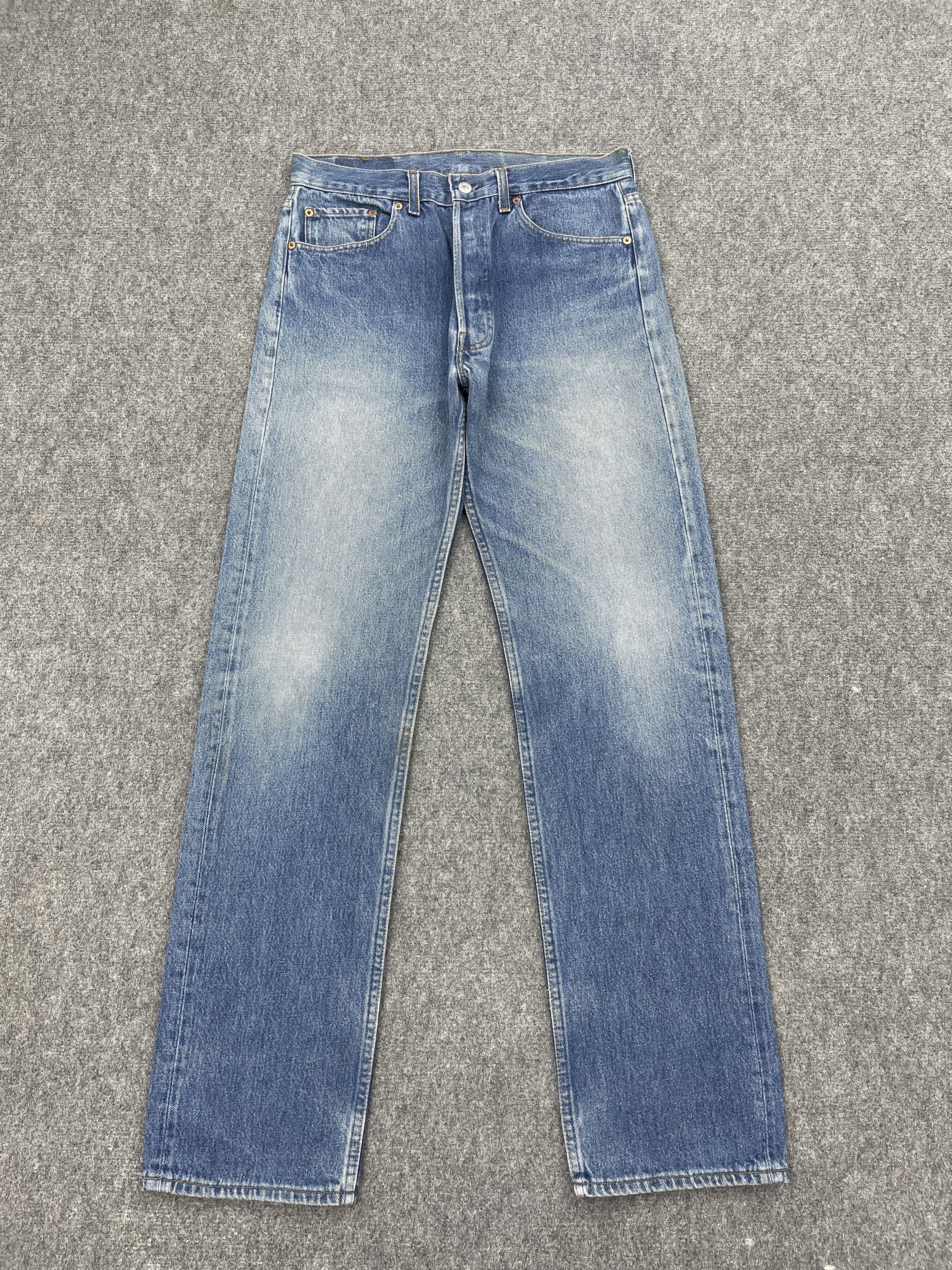 90s Vintage Faded Blue Levis 501 Jeans
