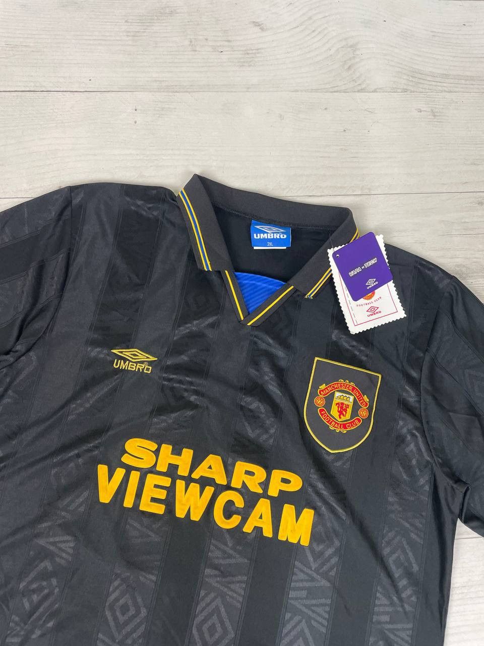 Umbro Manchester United 1993 1995 Berbatov #9 Retro Shirt Jersey Size US XL / EU 56 / 4 - 3 Thumbnail