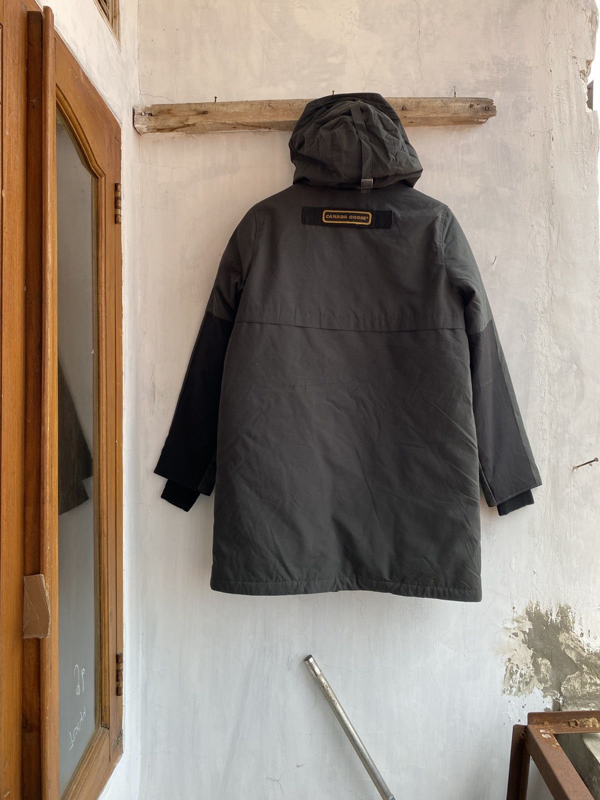 Canada Goose 5807L volcano canmoore parka Size US S / EU 44-46 / 1 - 3 Thumbnail