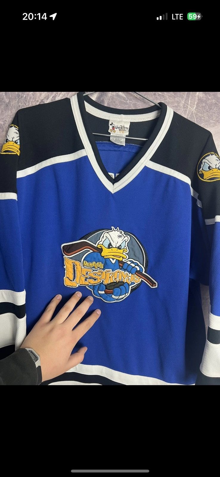 Disney Crazy Y2K! Vintage Disney Donald Duck ice hockey jersey ! Size US M / EU 48-50 / 2 - 3 Thumbnail