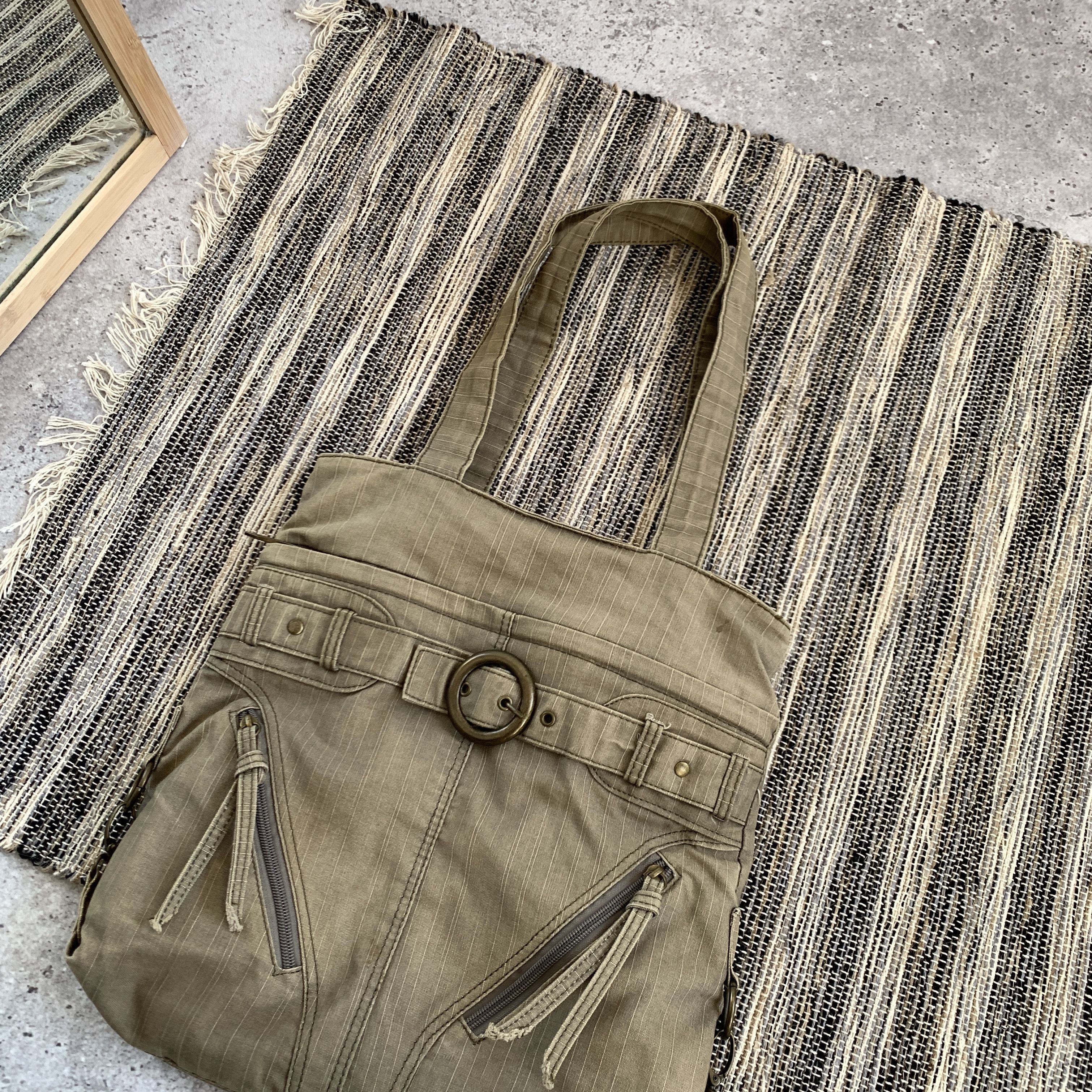 Vintage Vintage Y2K Khaki Millitary Shoulder Handle Avantgarde Bag Size ONE SIZE - 4 Thumbnail