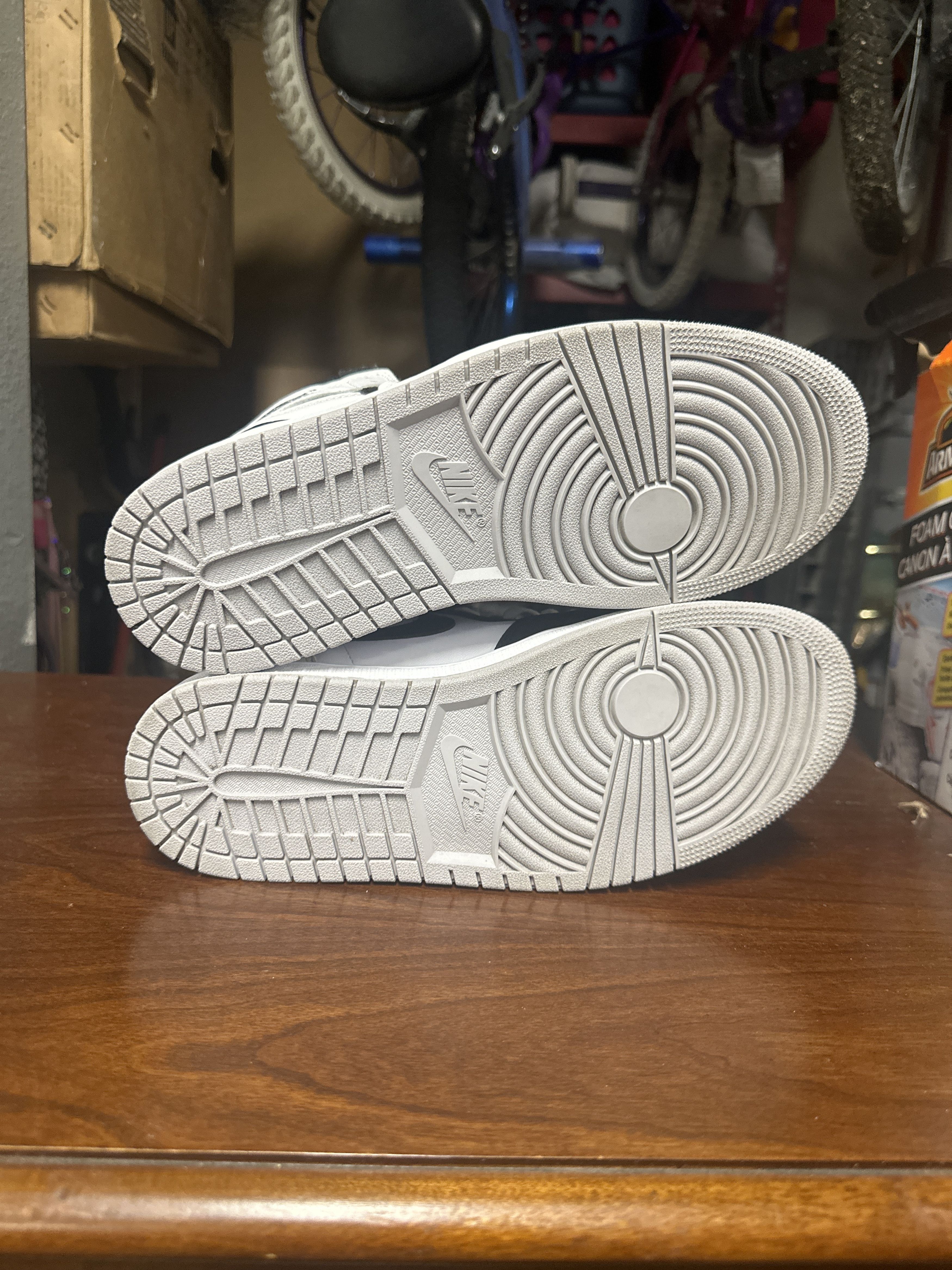 Nike Jordan 1 Stage haze Size US 9.5 / EU 42-43 - 3 Thumbnail