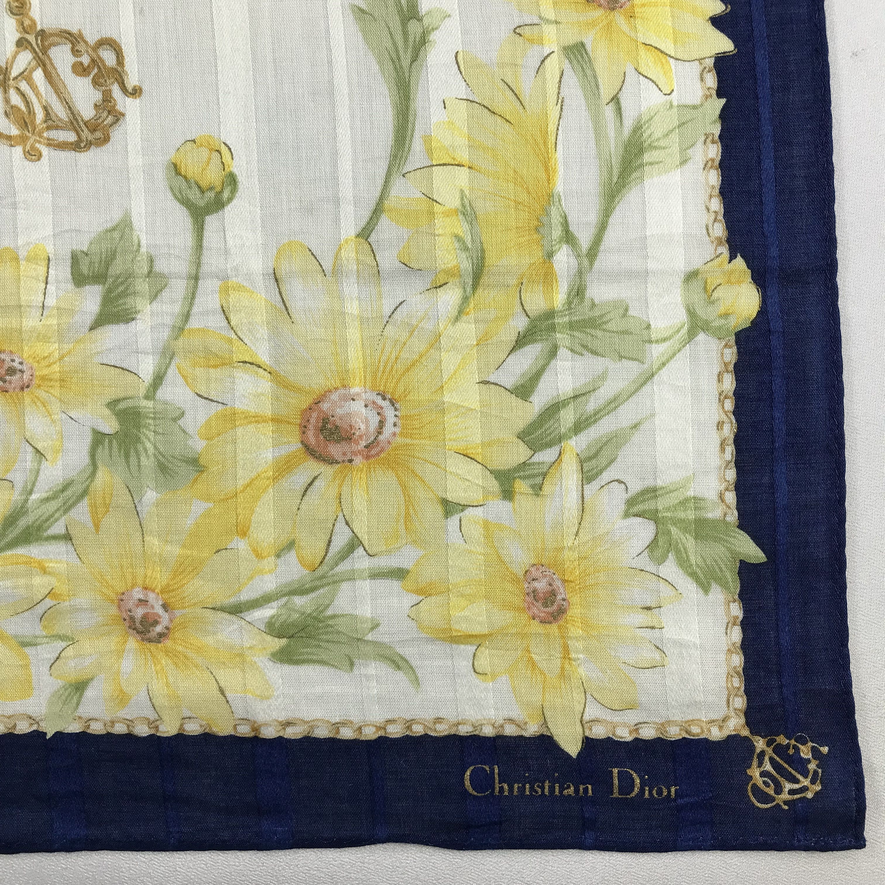 Vintage ChRisTian Dior Handkerchief / Bandana / Neckerchief C542 Size ONE SIZE - 5 Thumbnail
