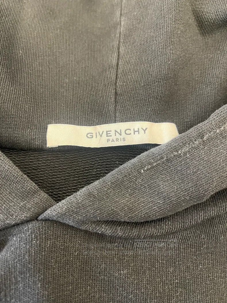 Givenchy Givenchy Pink Shorts Size US S / EU 44-46 / 1 - 5 Thumbnail