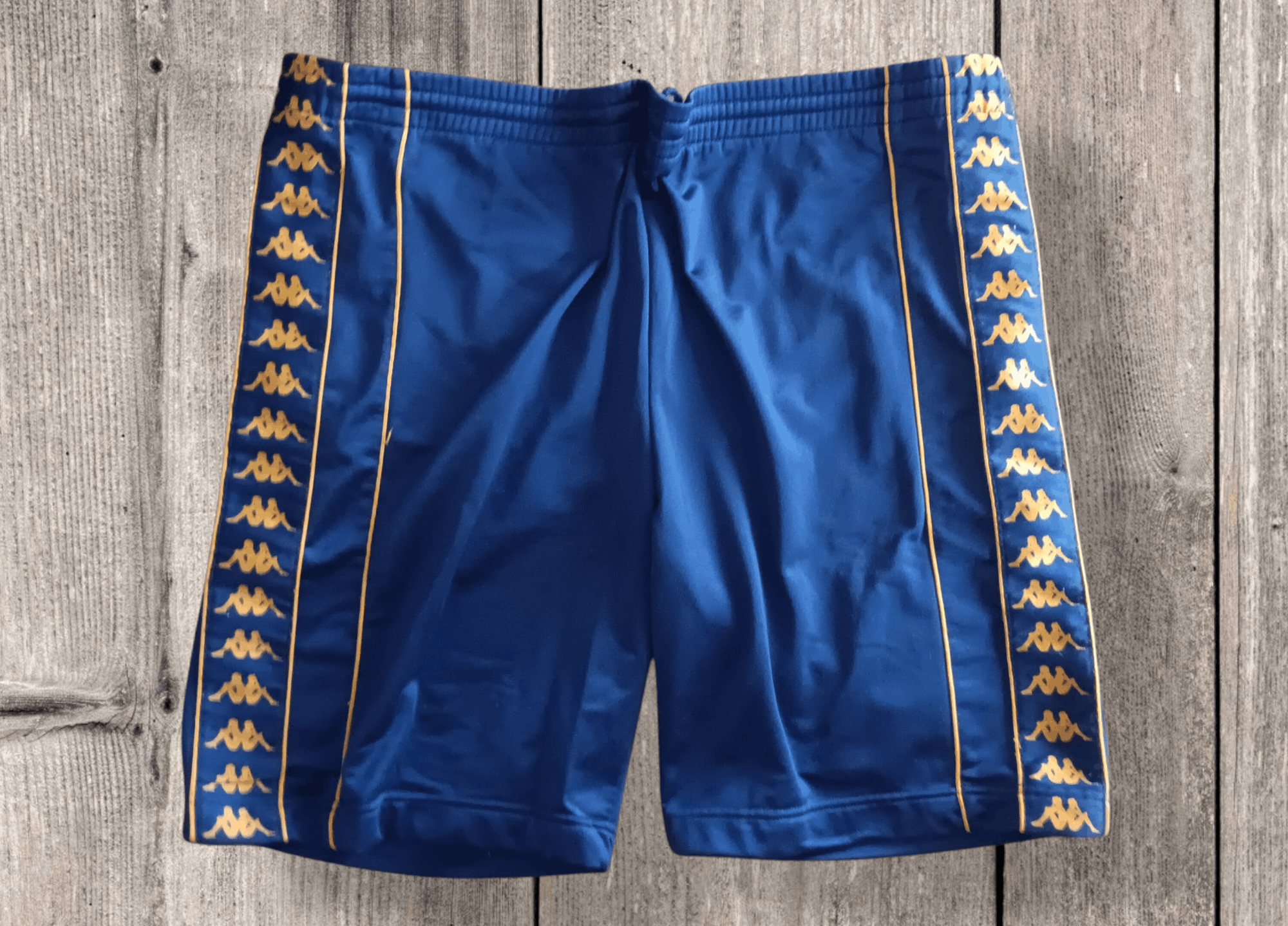 Kappa Vintage | Kappa Short Size US 36 / EU 52 - 1 Thumbnail