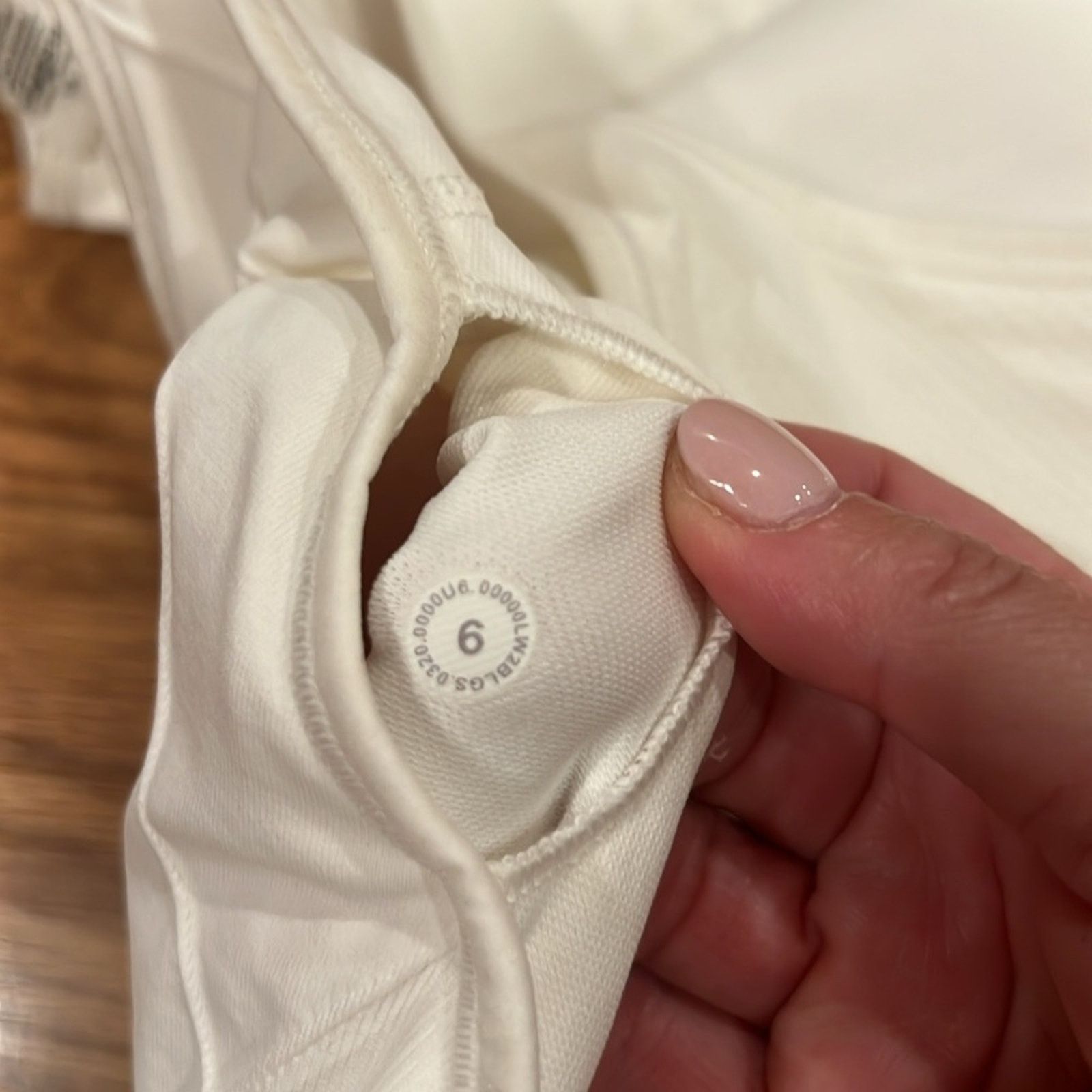 Lululemon Lululemon Ebb to Train Bra In White Size ONE SIZE - 6 Thumbnail