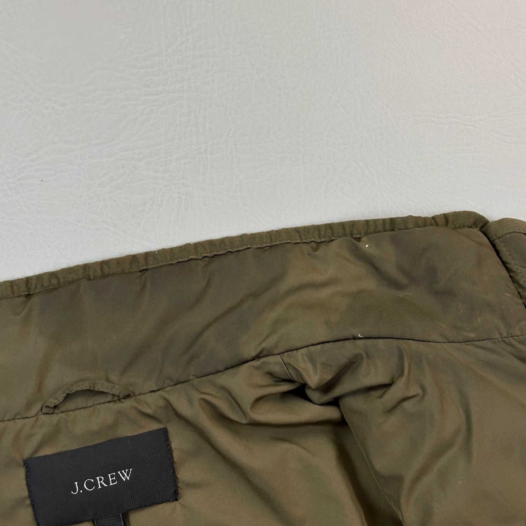 J.Crew J.CREW Jacket Women's Small Olive Green Goose Down Quilted Puffer Outdoor Casual (Vintage: No) Size S / US 4 / IT 40 - 6 Thumbnail