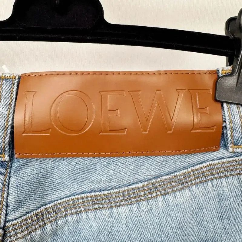 Loewe Loewe Women's Dark Blue Denim Jeans . Size 23" - 4 Thumbnail