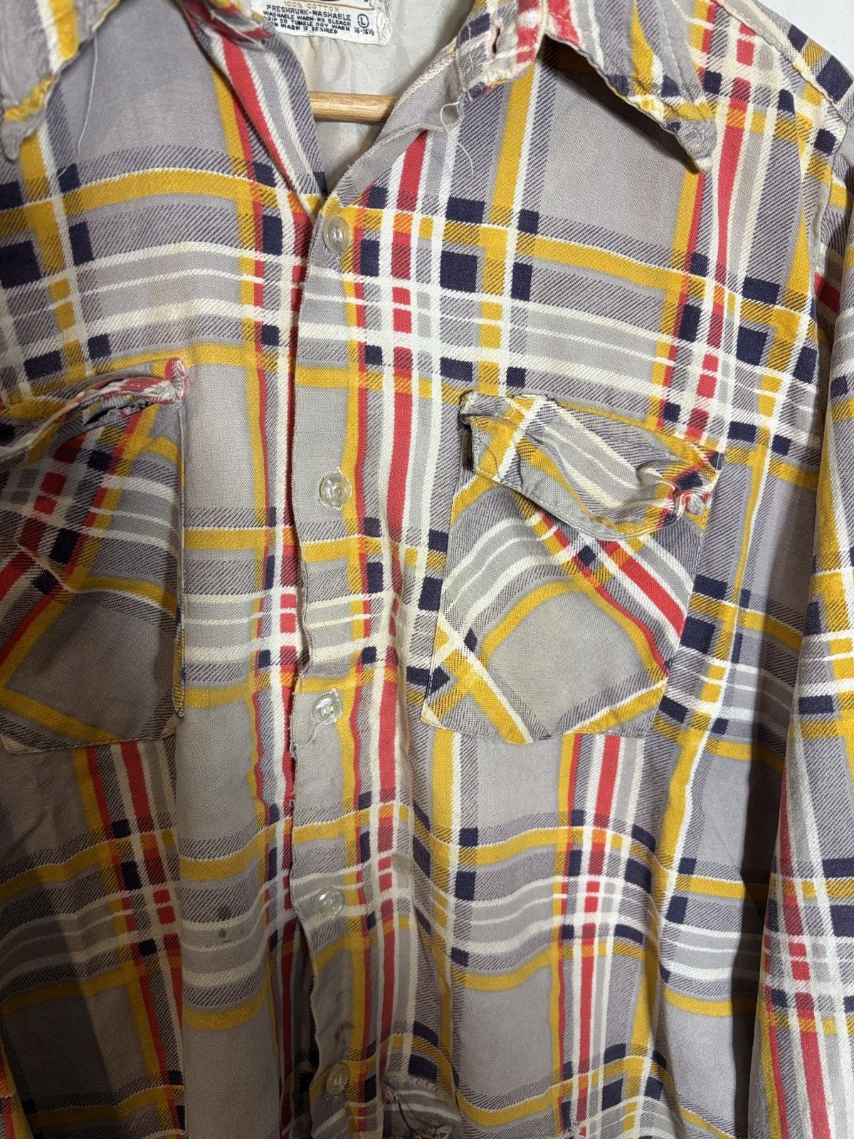 Vintage Vintage Golden Line Flannel Shirt 60s Thrashed Distressed L Size US L / EU 52-54 / 3 - 3 Thumbnail