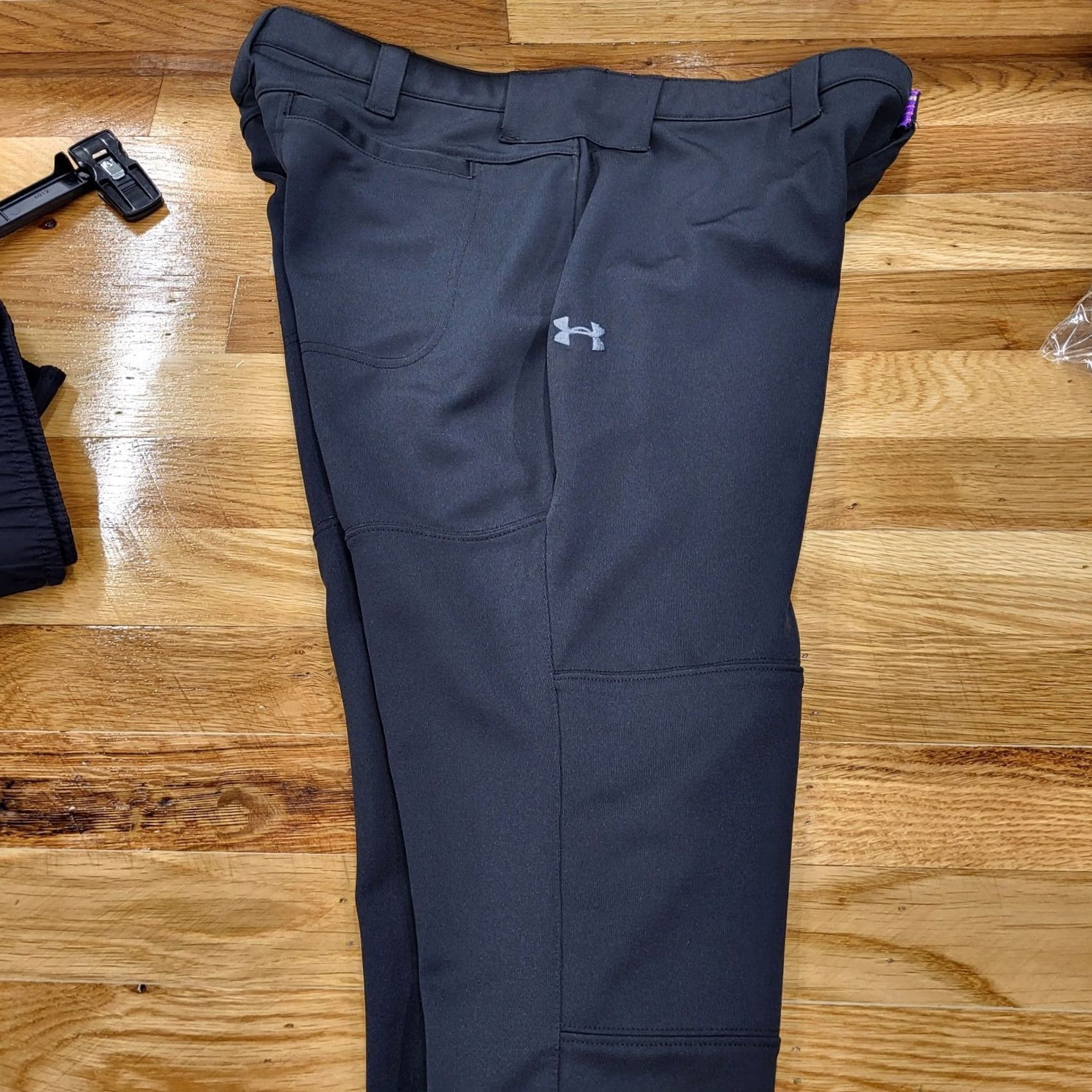 Under Armour Under Armour Women Pants Black Capri Stretch Outdoor Sports Tapered Inseam see pic's L Size 36" / US 14 / IT 50 - 2 Thumbnail