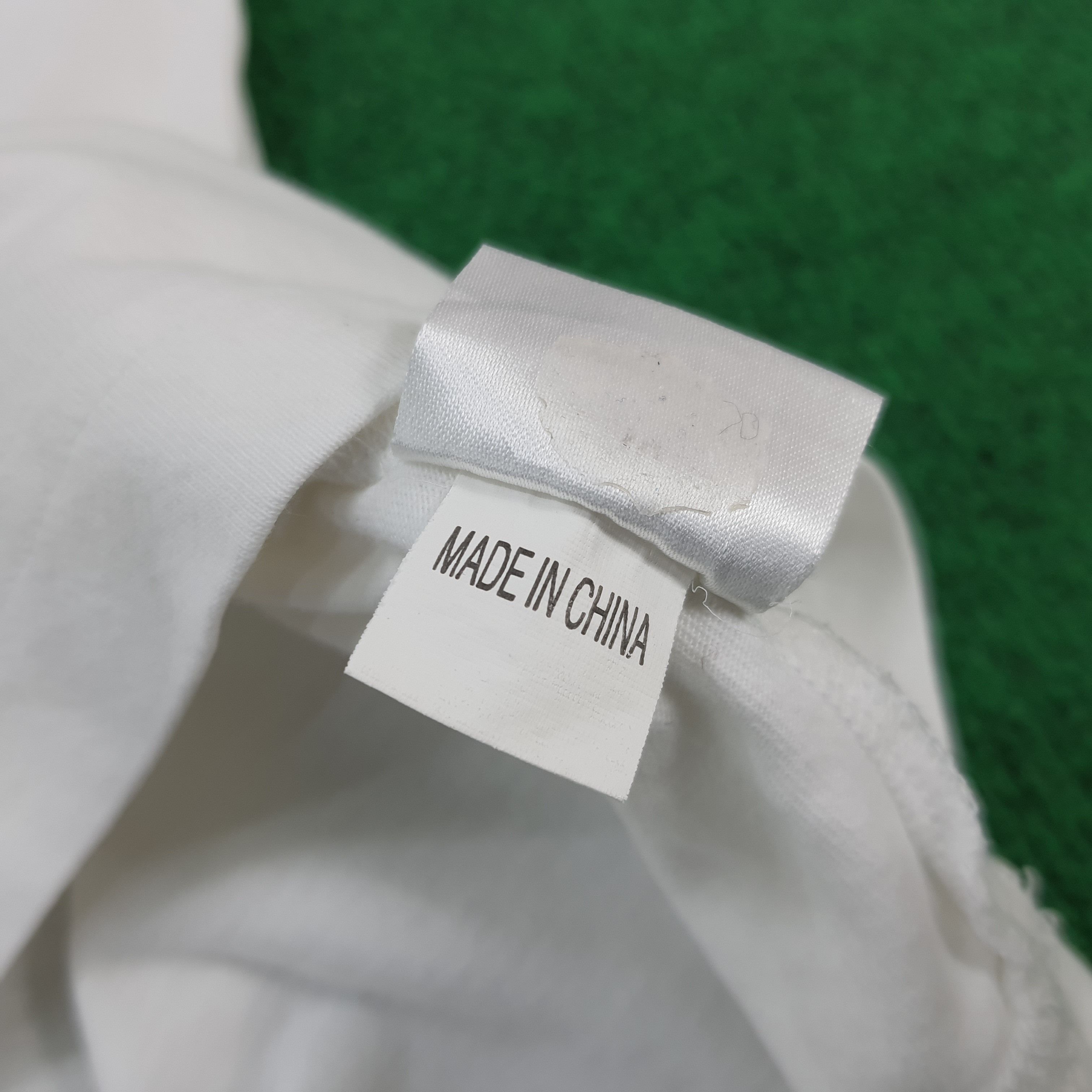 Burberry × Vintage Vintage Burberry London Nova Check Pocket Tee Size US M / EU 48-50 / 2 - 7 Thumbnail