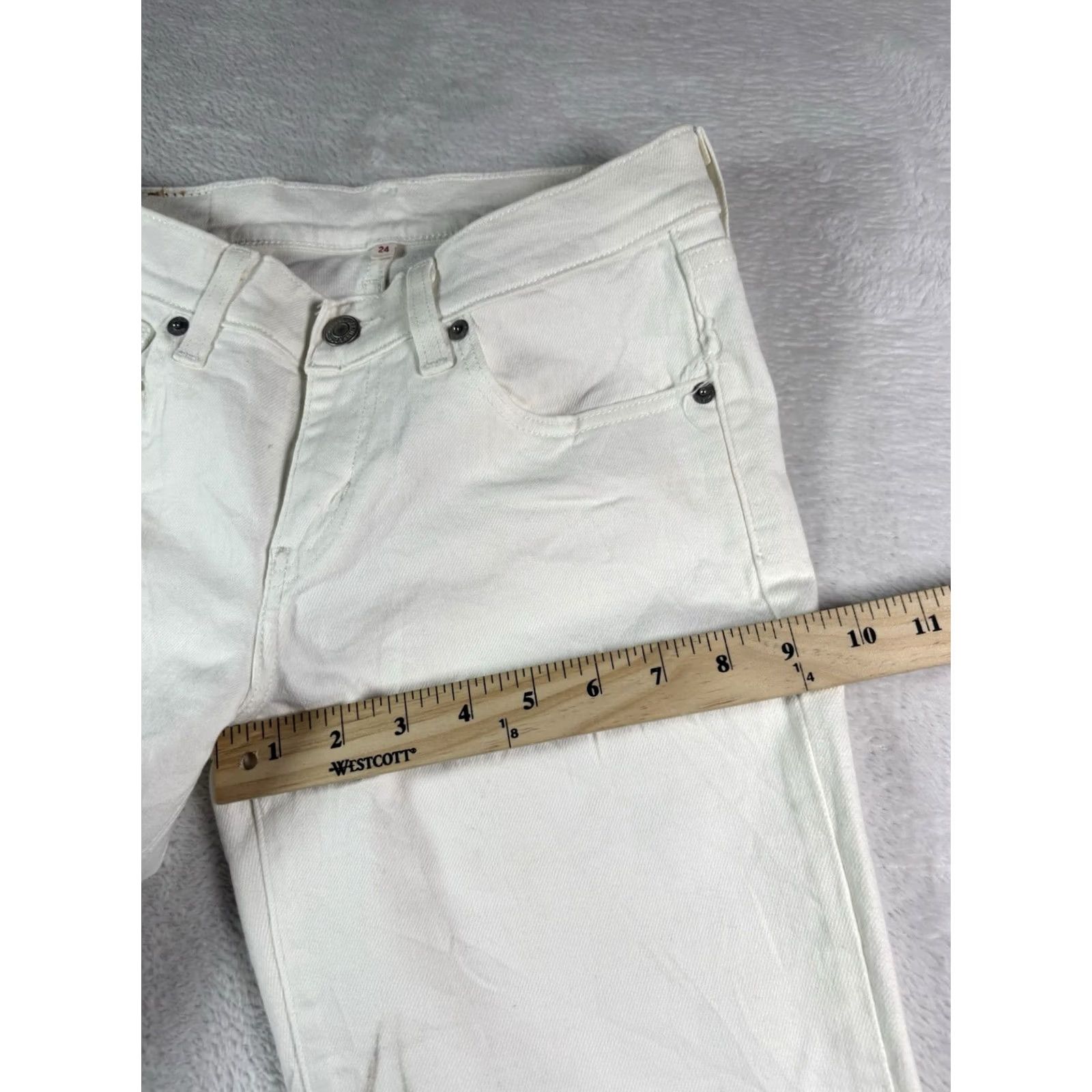 Levi's Levi's 501 Jeans Women's Mid Rise Distressed White Denim 24 Regular Tapered Size 42" / US 20 - 6 Thumbnail