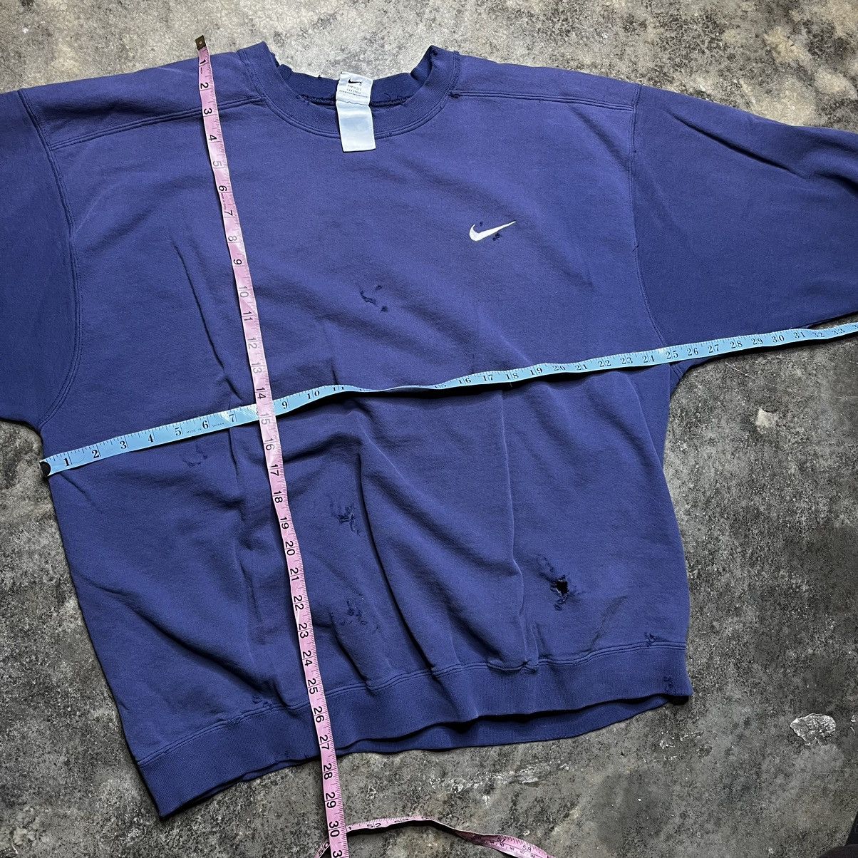 Nike × Vintage vintage 90s nike thrashed sweatshirt Size US XL / EU 56 / 4 - 4 Thumbnail