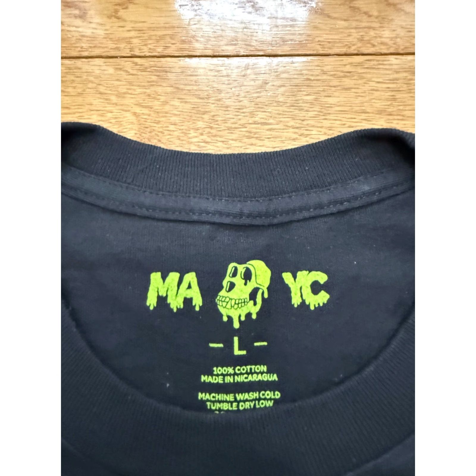 Vintage Authentic Mutant Ape Yacht Club Graffiti Tee Crew Sz L NWOT MAYC Shirt Mens Black Short Sleeve T-Shirt Size US L / EU 52-54 / 3 - 4 Thumbnail