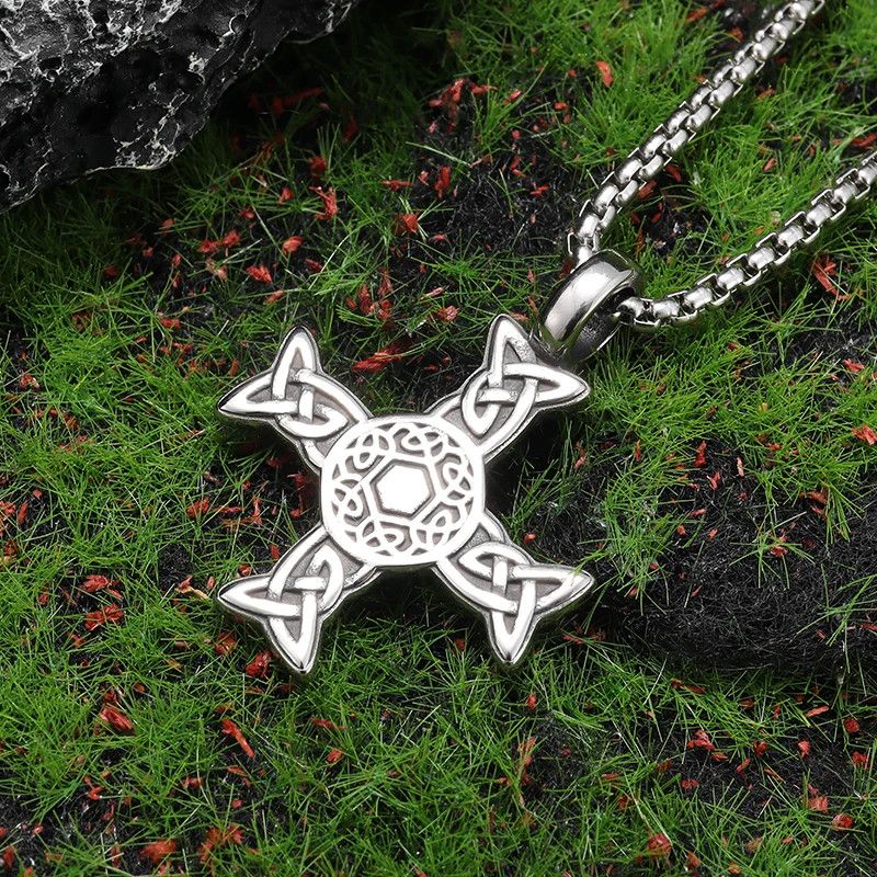 Jewelry × Vintage Cross Celtic Knot Necklace Size ONE SIZE - 1 Thumbnail