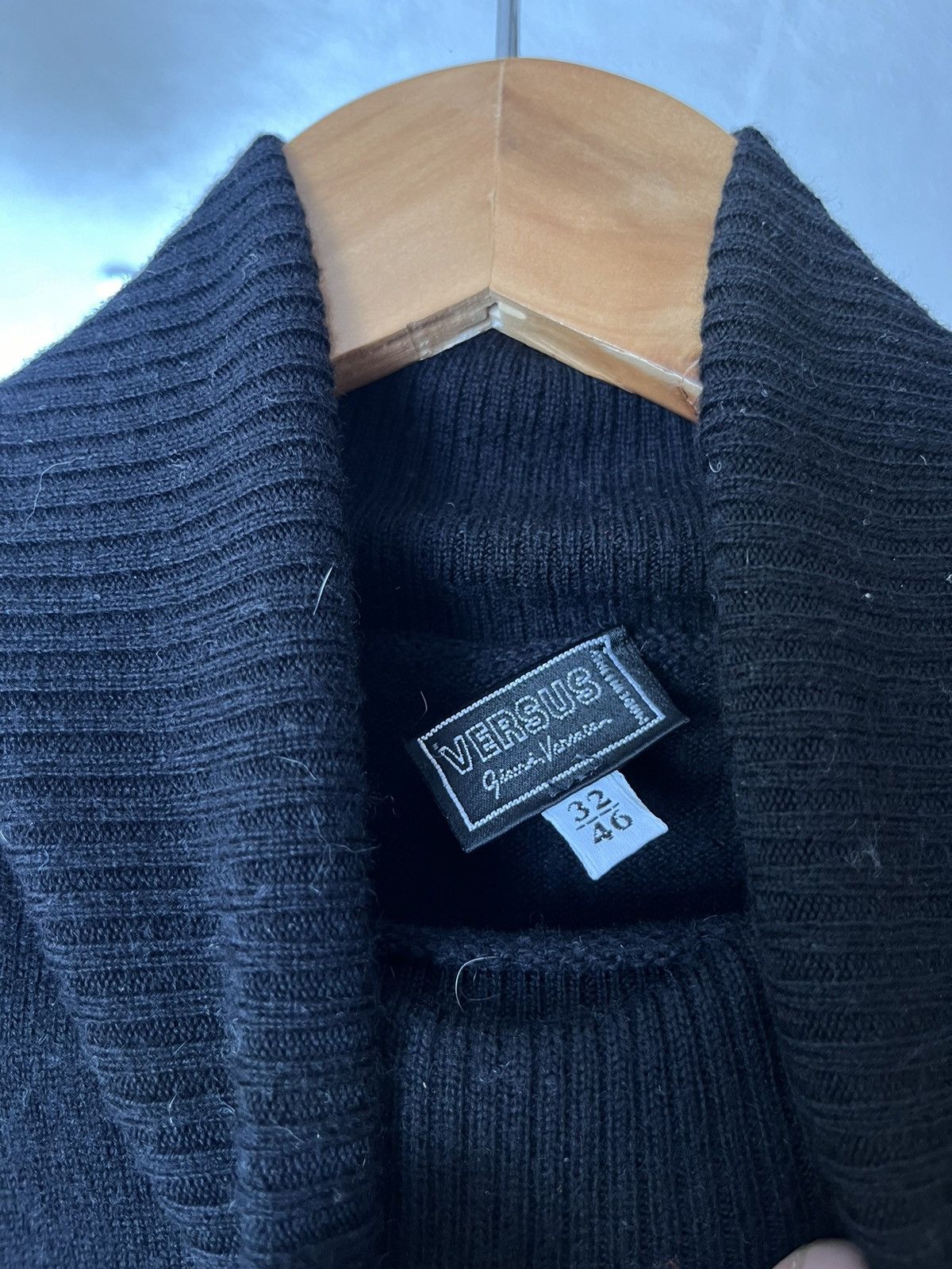 Versus Versace Vintage Versus Gianni Versace Turtleneck Vest sweater Size L / US 10 / IT 46 - 8 Thumbnail