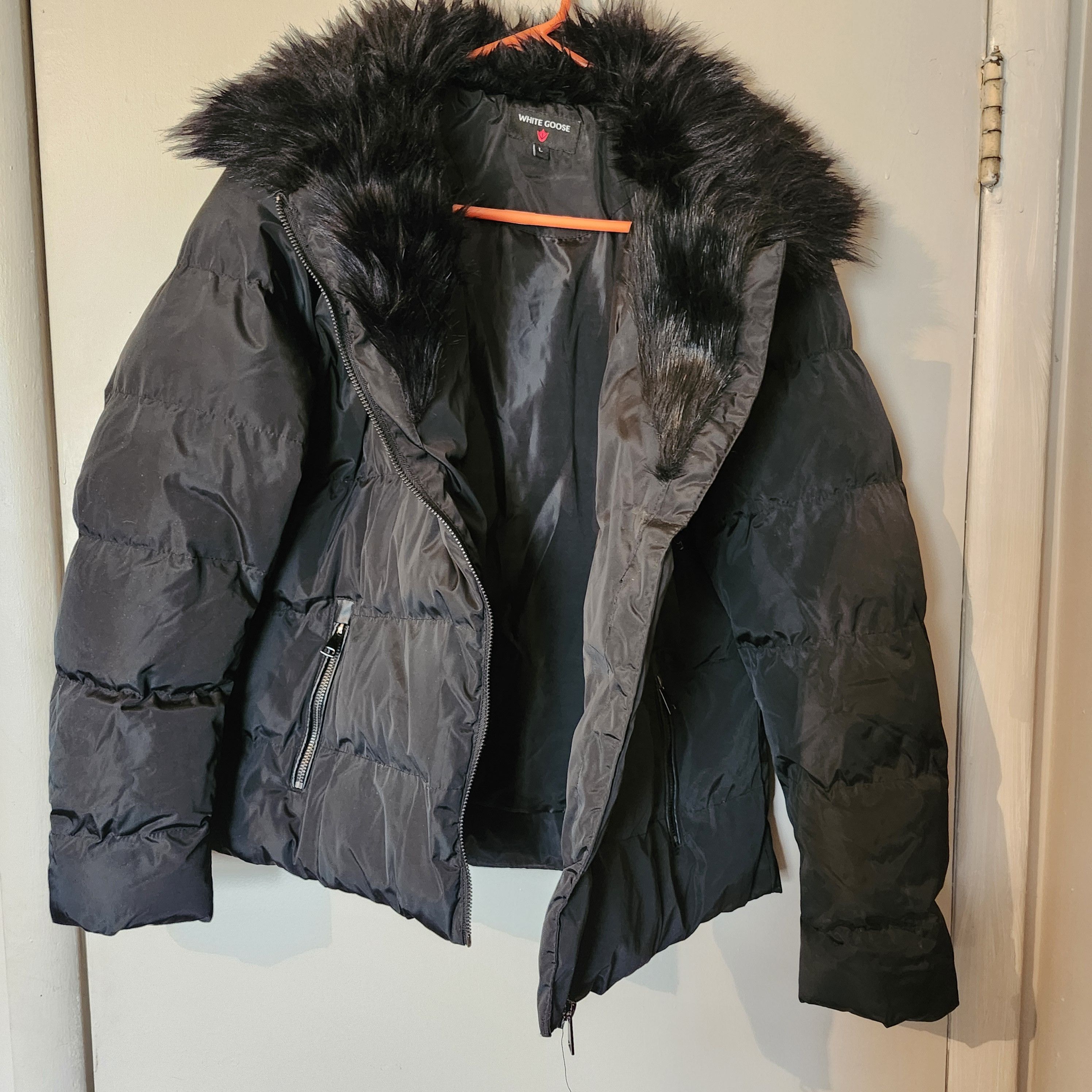 Other White Goose Women Black Puffer Coat L Faux Fur Collar Zipper Size L / US 10 / IT 46 - 9 Thumbnail