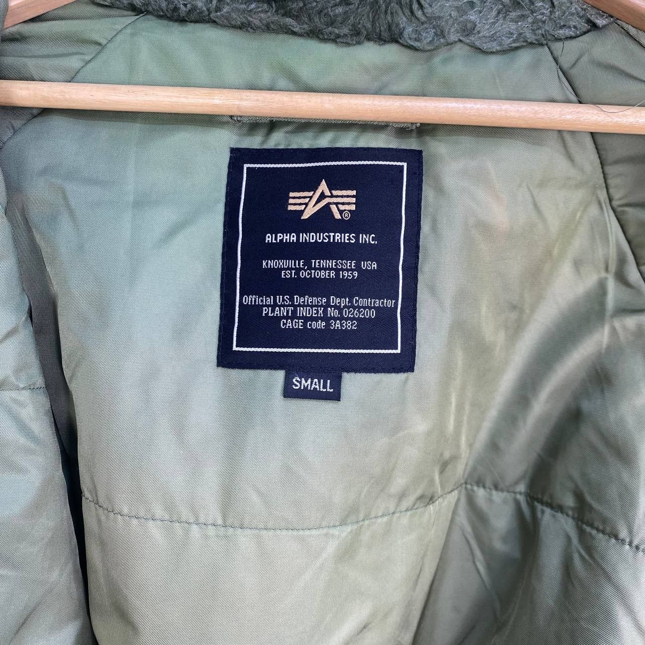 Alpha Industries × Vintage VINTAGE ALPHA INDUSTRIES SUNFADED HOODIE BOMBER MILITARY Size US S / EU 44-46 / 1 - 6 Thumbnail