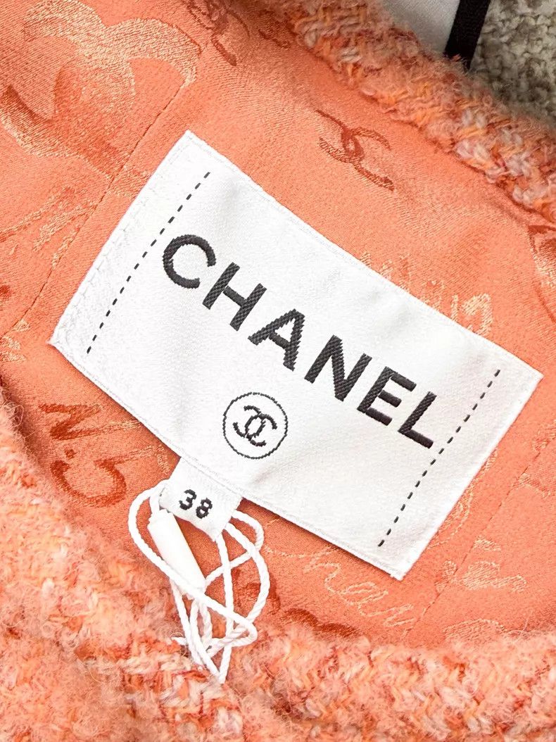 Chanel Chanel Plaid wool alpaca plaid soft tweed long-sleeved jac Size XS / US 0-2 / IT 36-38 - 5 Thumbnail
