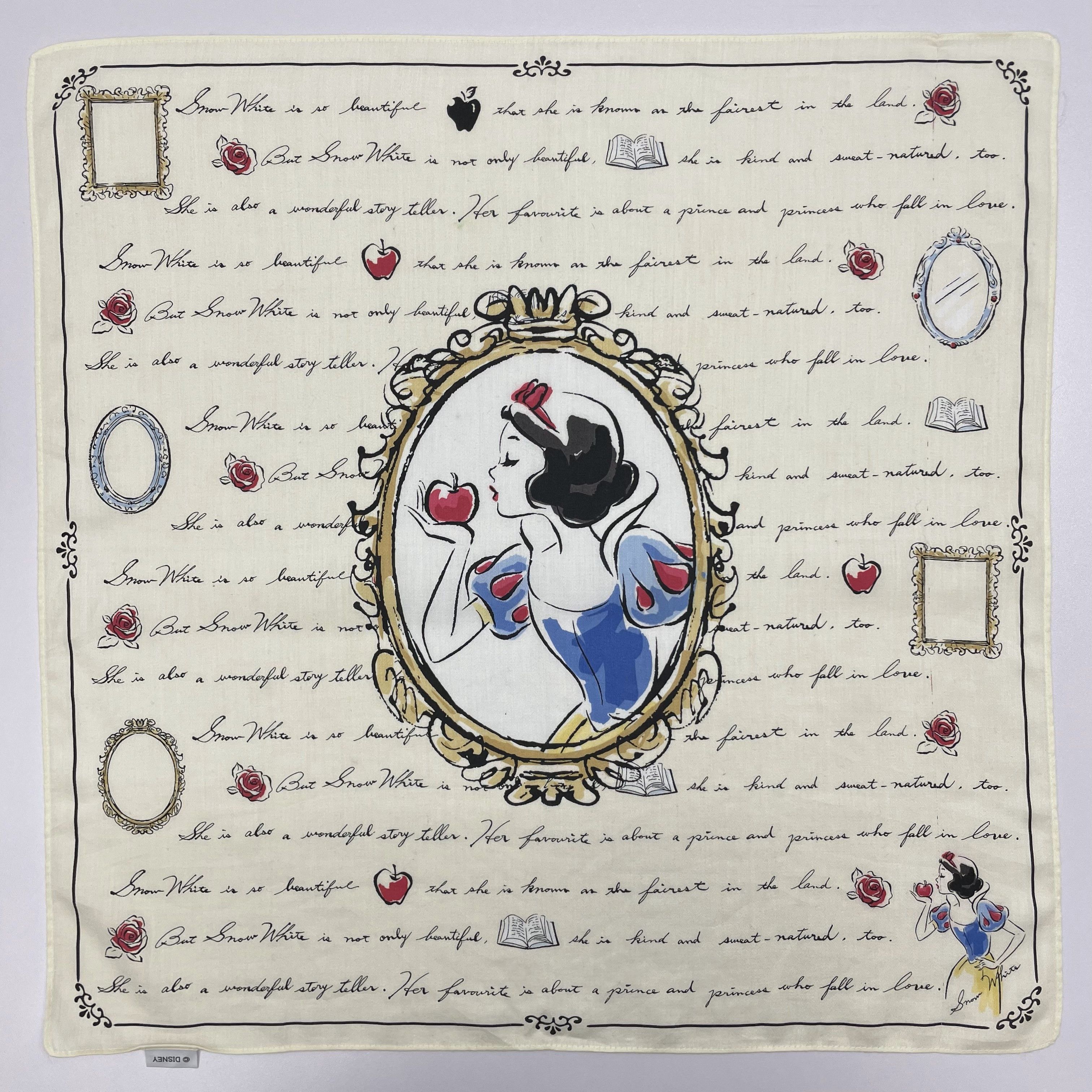 Disney × Vintage Vintage Snow White Handkerchief / Bandana - 4334 Size ONE SIZE - 2 Thumbnail
