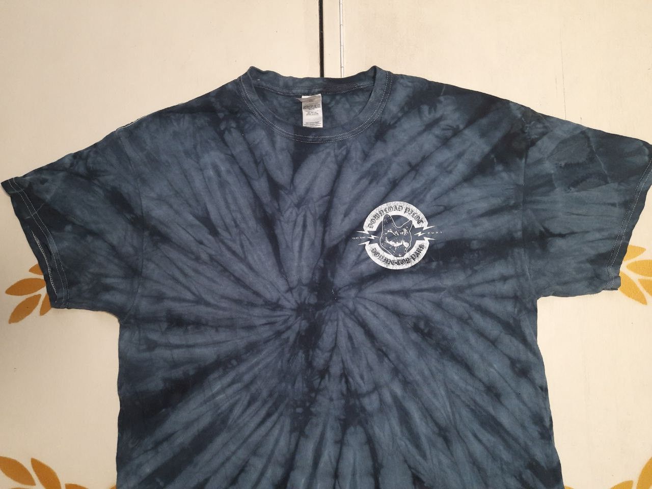 Band Tees × Gildan Gildan Download Pilot Festival 2021 T-Shirt Size US XL / EU 56 / 4 - 8 Thumbnail