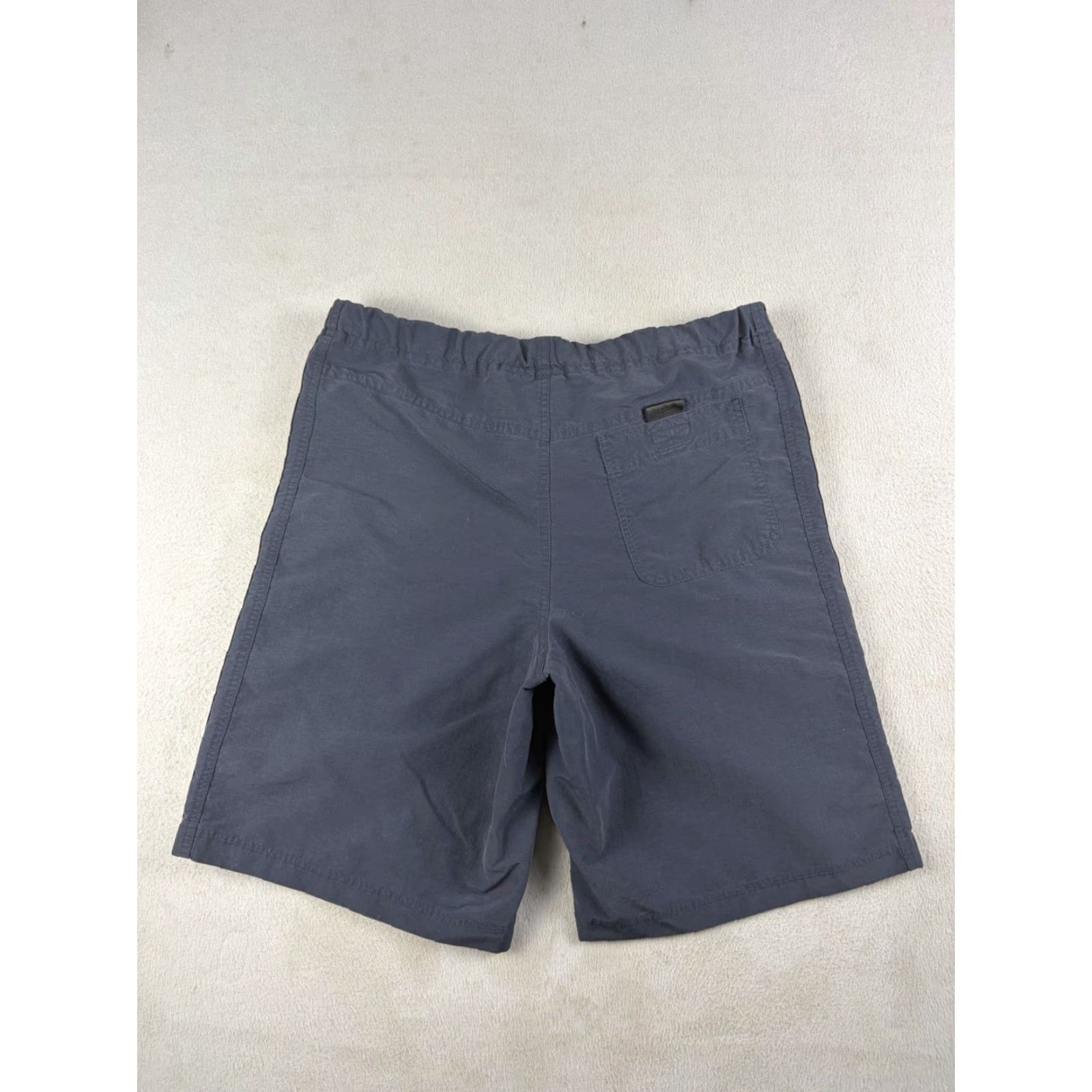Gap VINTAGE GAP Shorts Men’s 32 Blue Nylon Belted 10” Inseam Chino Flat Front Waist 32 Y2k Mens Size US 32 / EU 48 - 4 Thumbnail