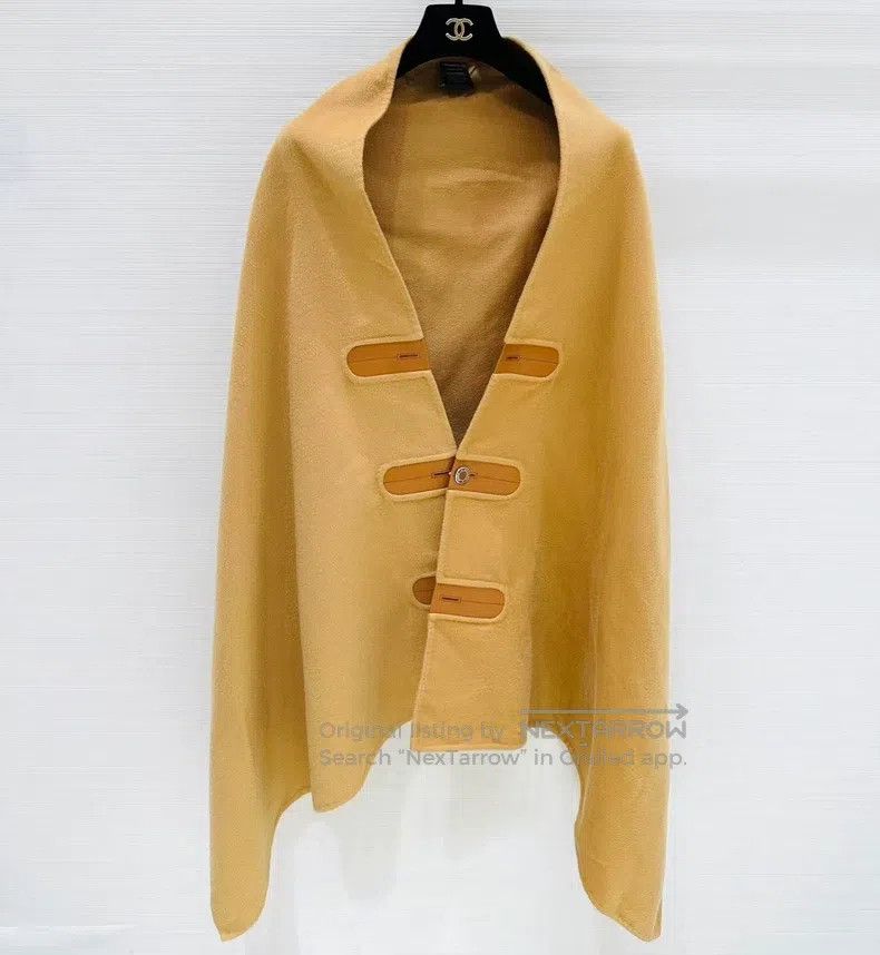 Hermes Hermes Cashmere and Leather Cloak Shawl Size M / US 6-8 / IT 42-44 - 1 Thumbnail