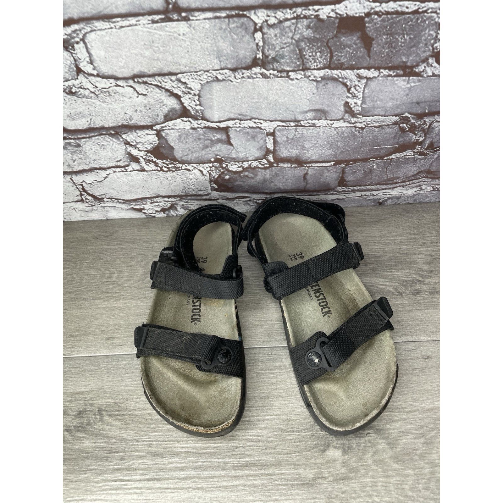 Birkenstock Birkenstock Kalahari Black Cross Country Strap Sandals Women Size US 8 / IT 38 - 2 Thumbnail