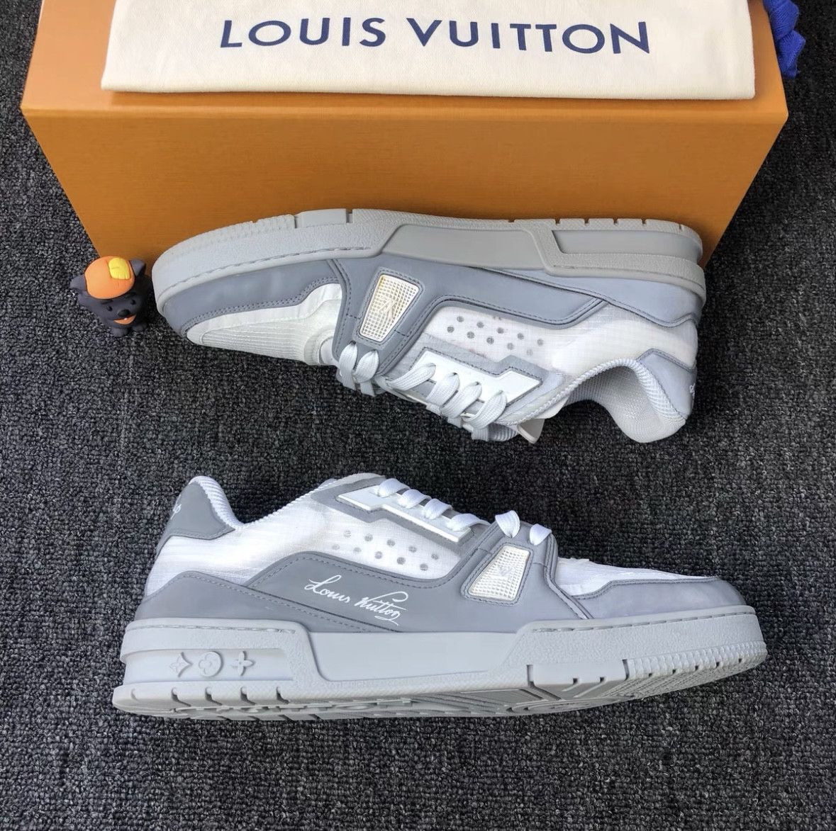 Louis Vuitton Lv Trainer Limited Edition Soft Insole Sneakers Size US 9 / EU 42 - 7 Thumbnail