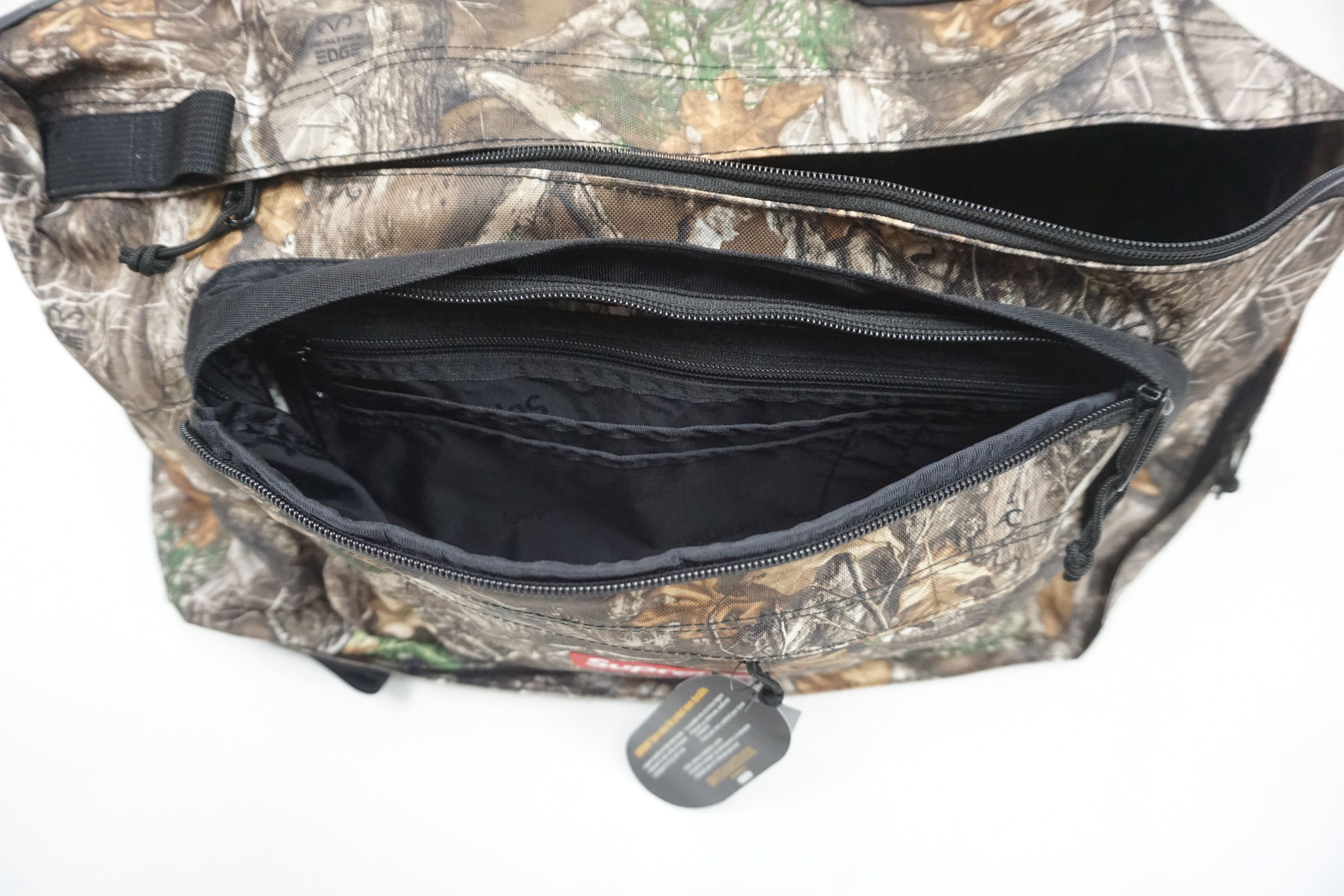 Supreme Supreme Real Tree Camo Duffle Bag Size ONE SIZE - 3 Thumbnail