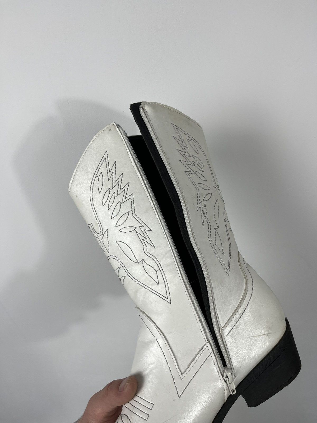 Other Women’s White Western Cowboy Boots EU 41 Faux Leather Size US 10 / IT 40 - 17 Thumbnail