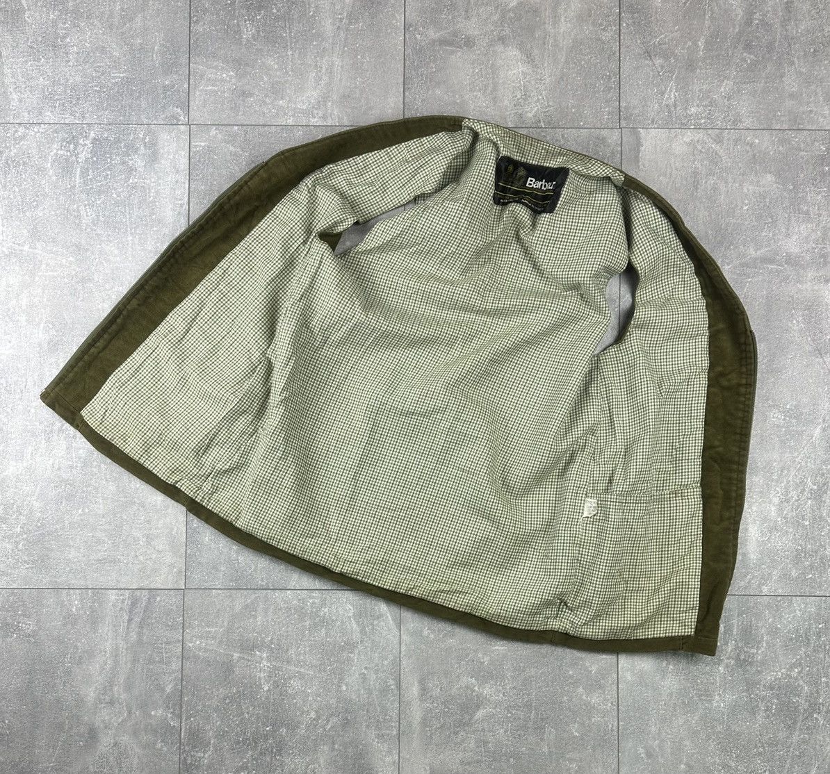 Barbour Barbour Vintage Olive/Green With Suede Shoulder Panels Size US S / EU 44-46 / 1 - 18 Thumbnail