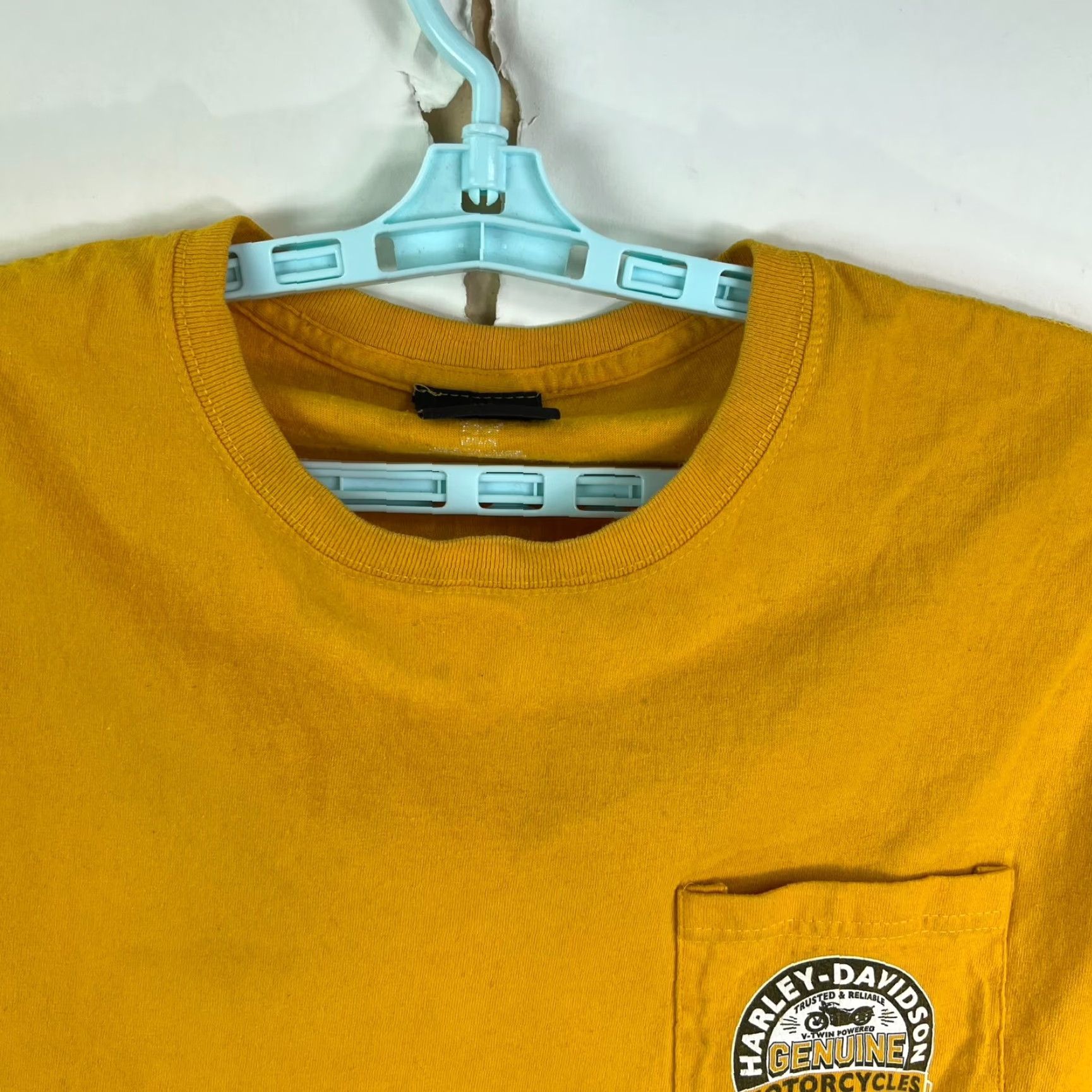 Harley Davidson Harley-Davidson Shirt Mens Size M Crew Neck Yellow Pocket Graphic Conyers GA USA 2010s Biker Capable of Pockets Mens Size US M / EU 48-50 / 2 - 4 Thumbnail