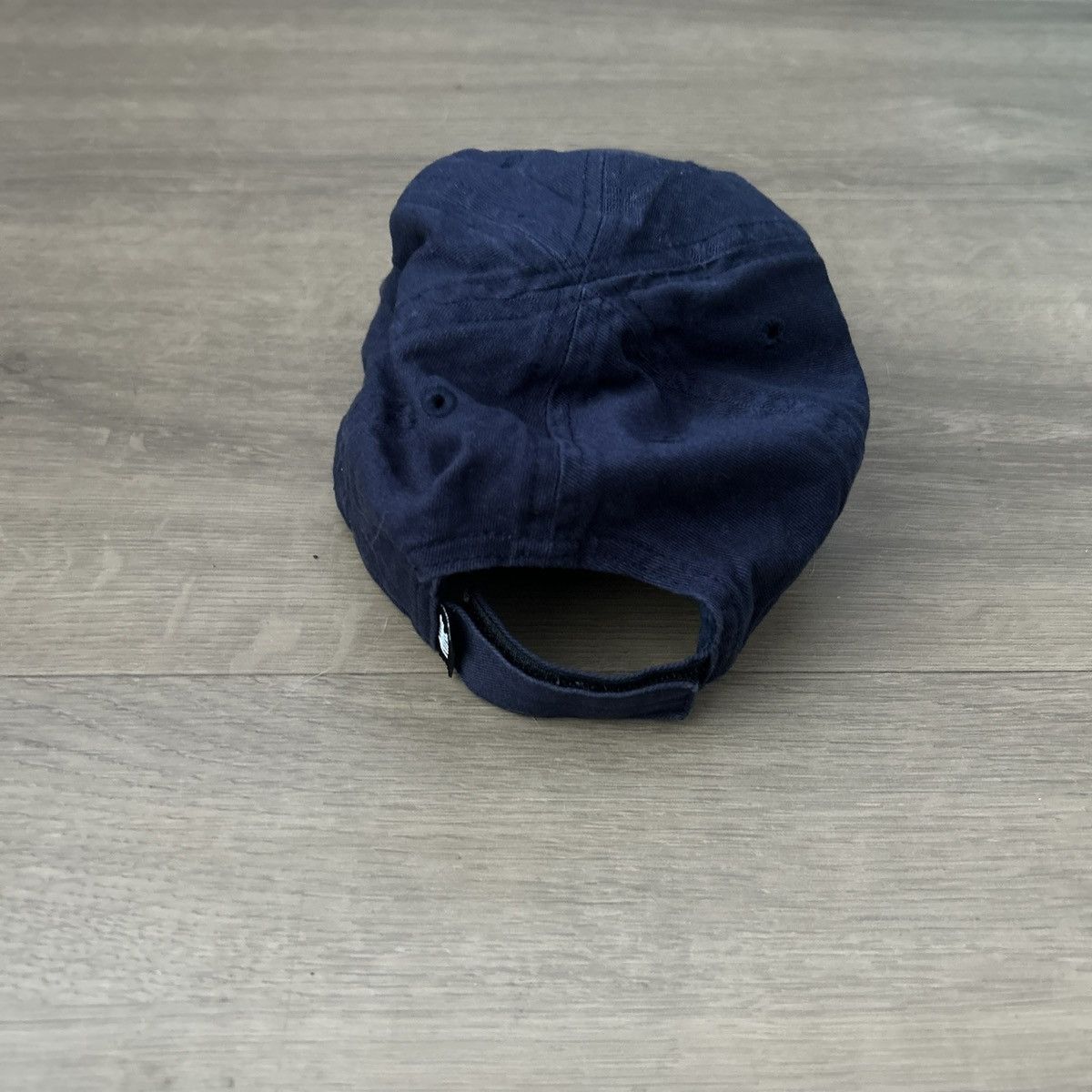 Nike Nike vintage "Swoosh" strap-back hat “dad caps” Size ONE SIZE - 4 Thumbnail