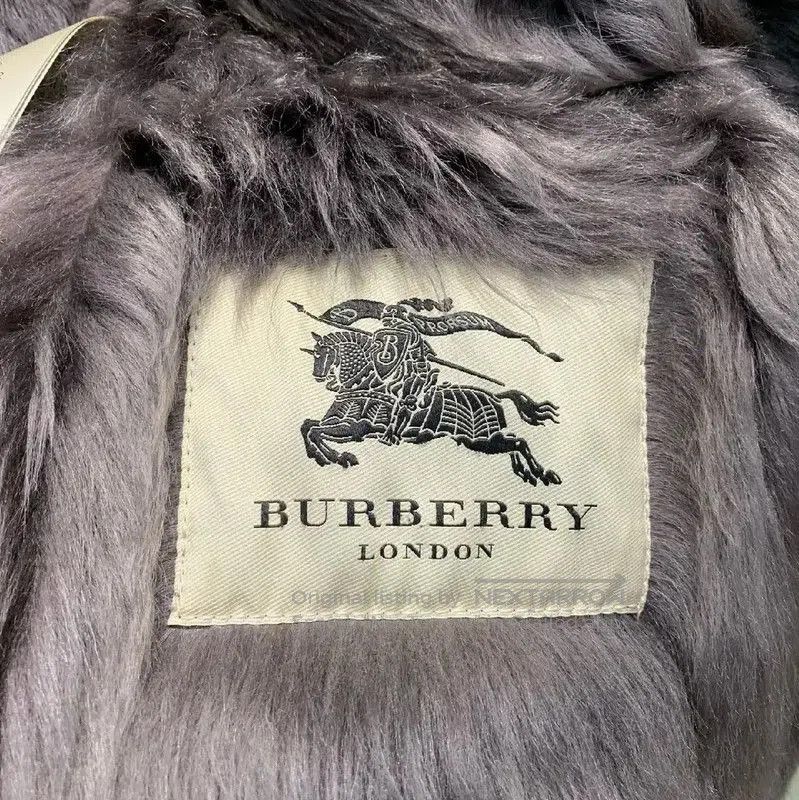 Burberry Burberry Gray Women's Coat with Fur Collar. Size XL / US 12-14 / IT 48-50 - 5 Thumbnail