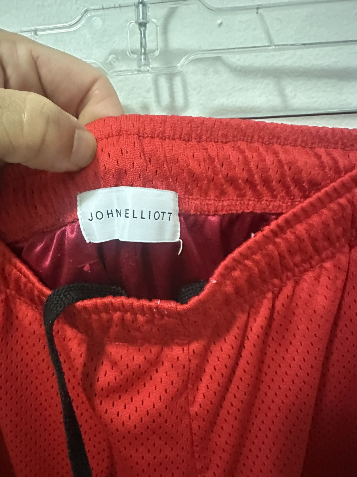 John Elliott John Elliott red AAU Size US 36 / EU 52 - 3 Thumbnail