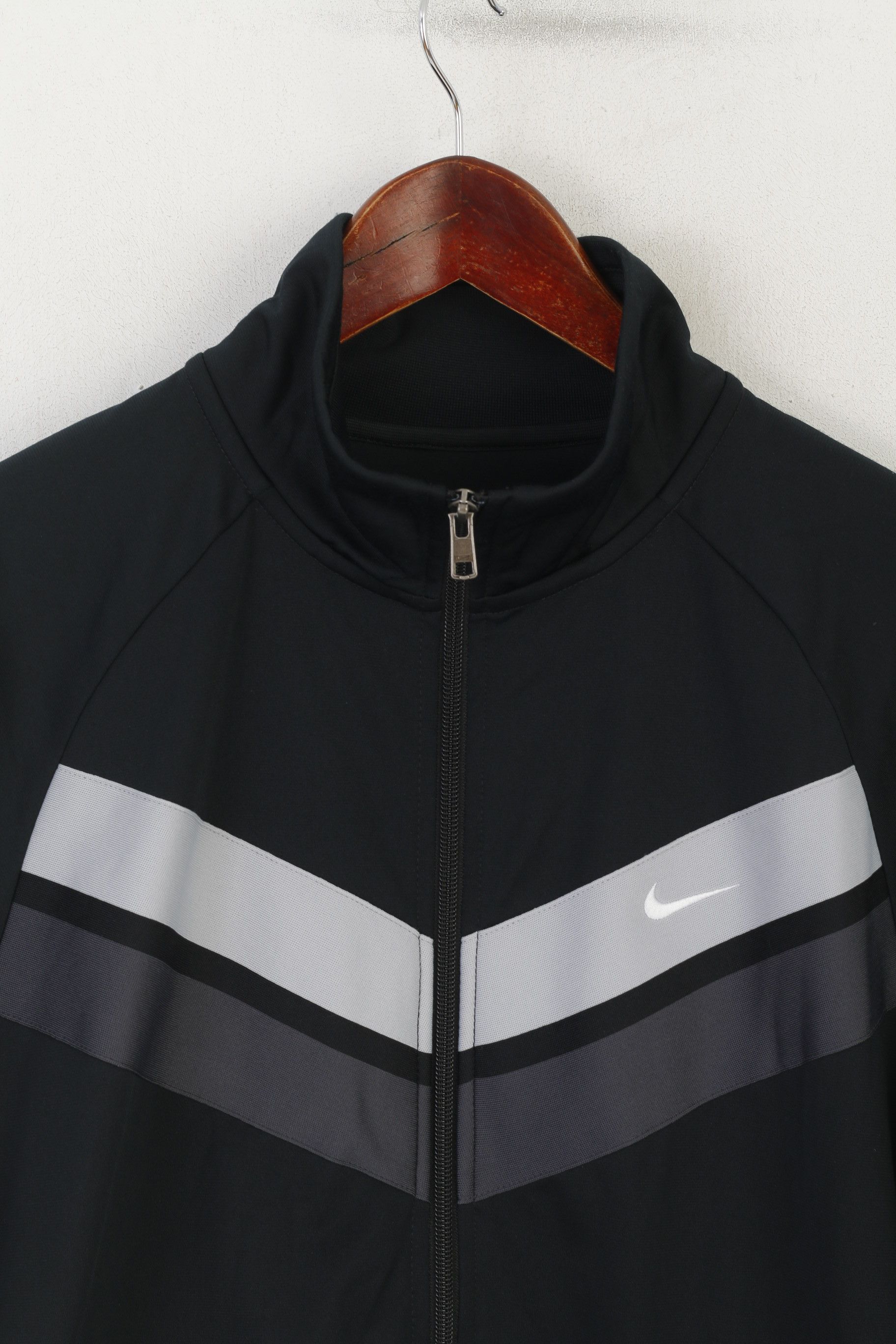 Nike Nike Men M Sweatshirt Black Shiny Vintage 7092 Size US M / EU 48-50 / 2 - 6 Thumbnail