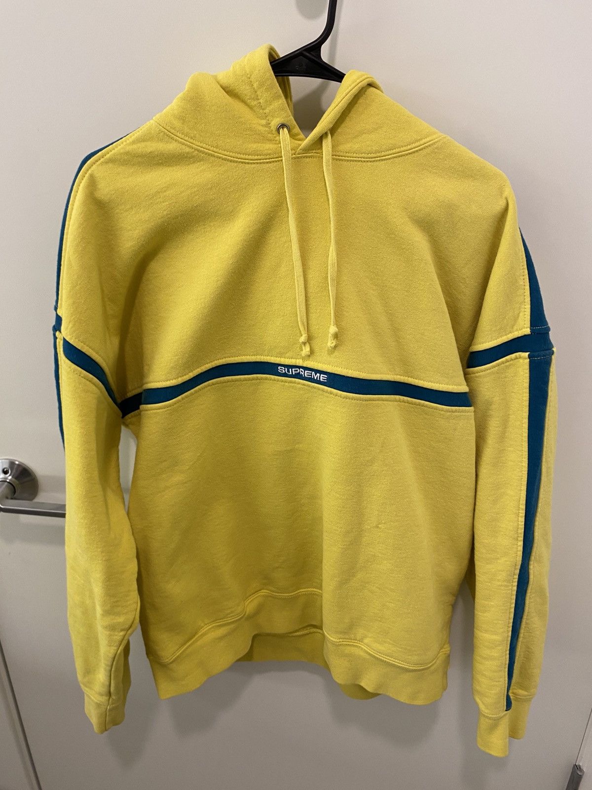 Supreme Supreme SS20 Yellow Warm Up Hoodie Size US M / EU 48-50 / 2 - 1 Thumbnail