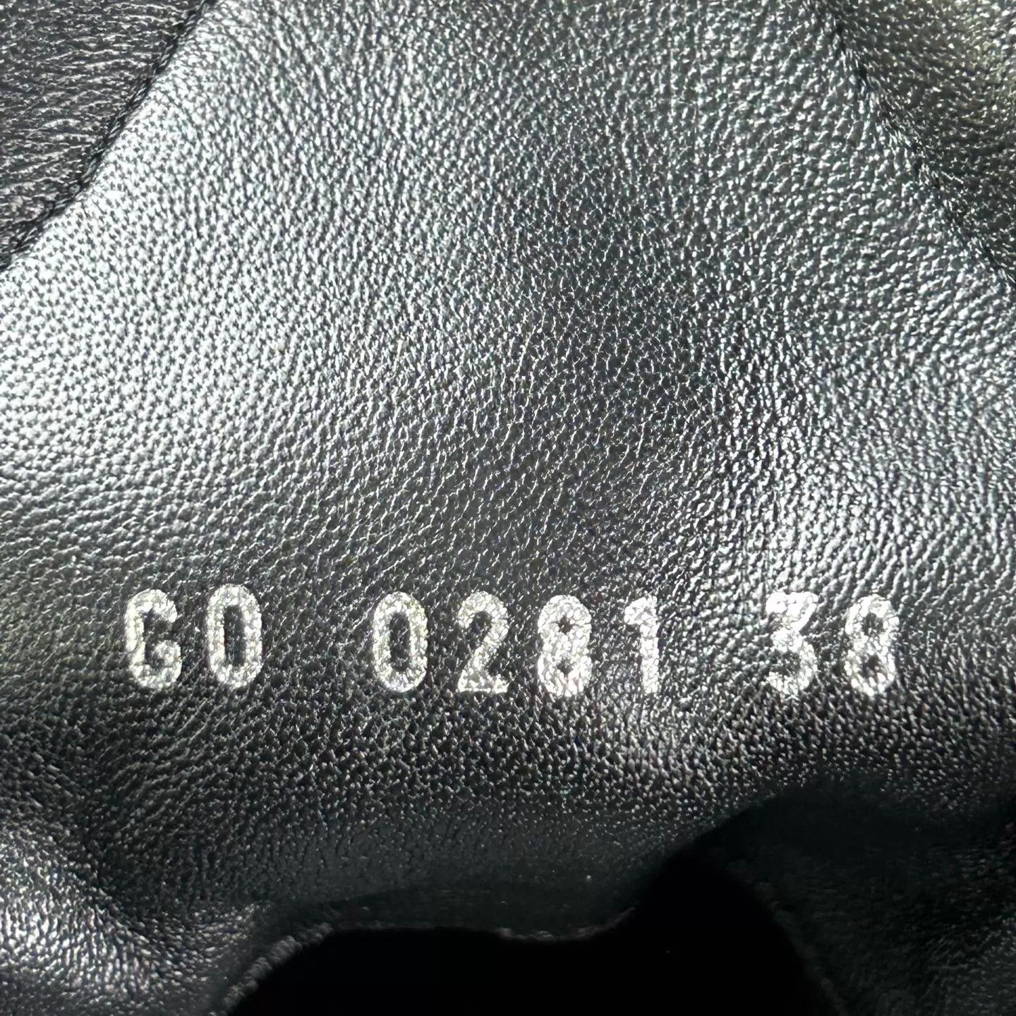 Louis Vuitton LV Black Monogram Arch 38 Size US 7.5 / IT 37.5 - 7 Thumbnail