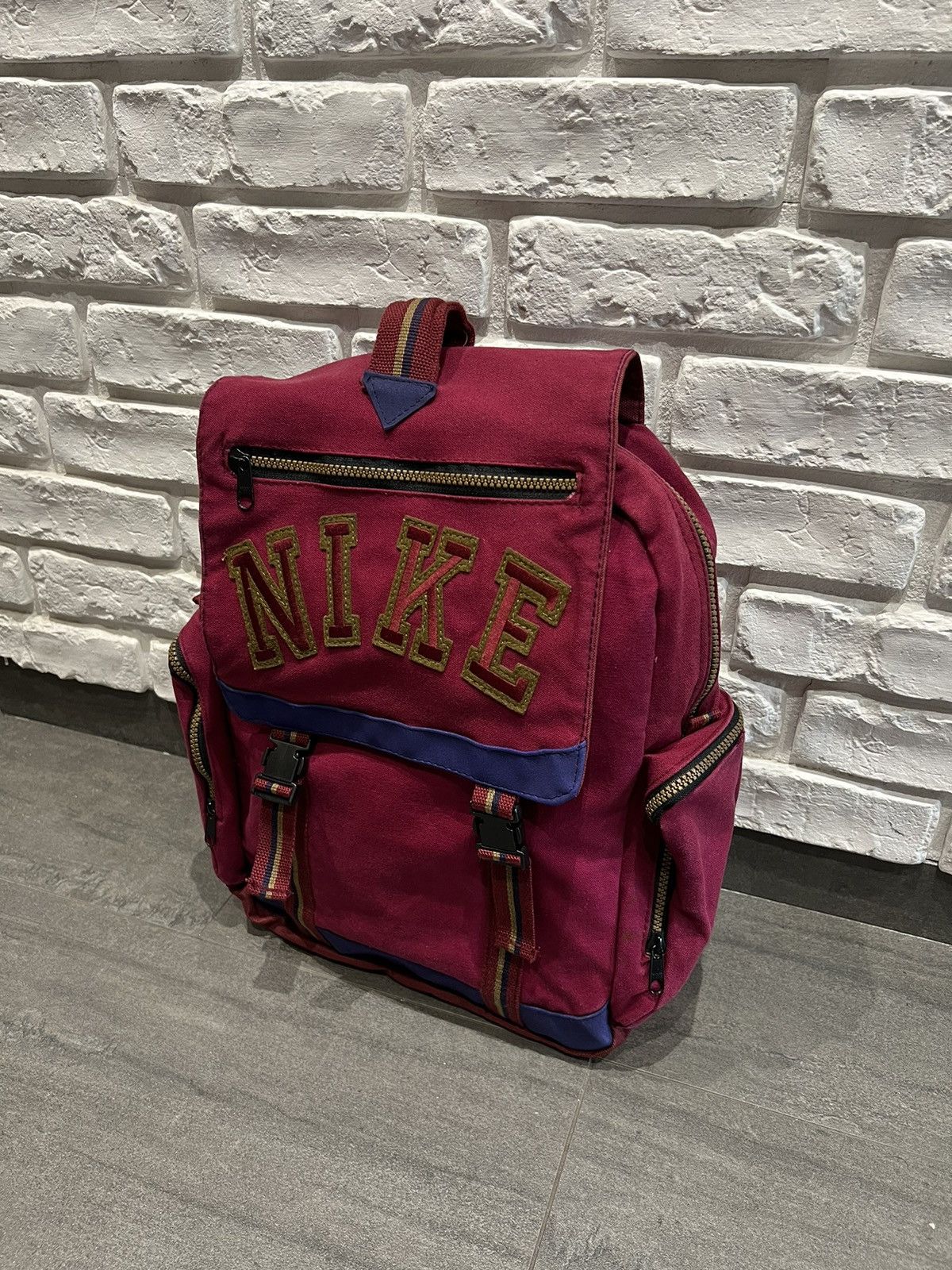 image of Vintage Nike Air Multicolor Backpack 90's in Black, Men's