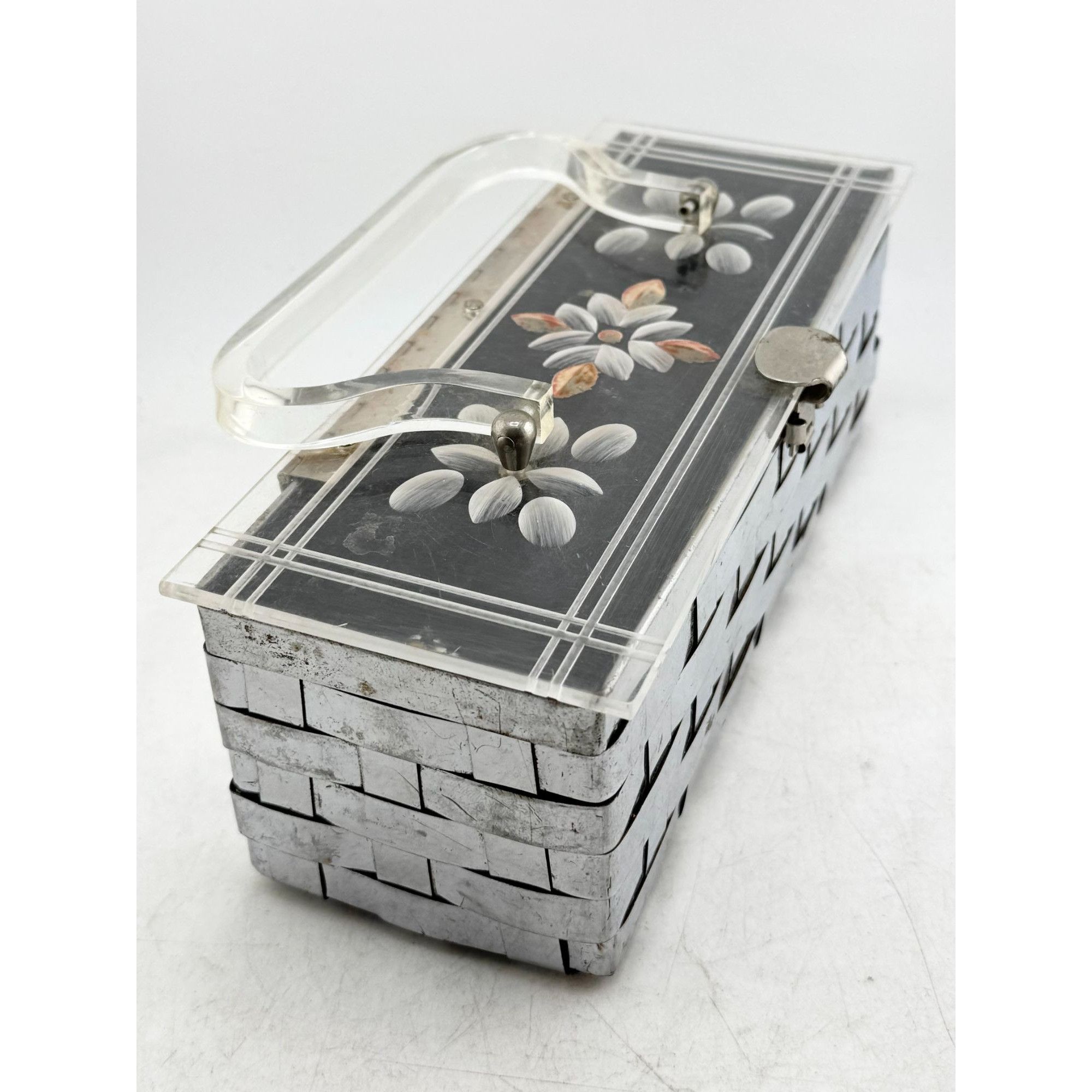 Vintage Vintage Estate Art Deco Floral Lucite Metal Woven Box Handba Size ONE SIZE - 2 Thumbnail