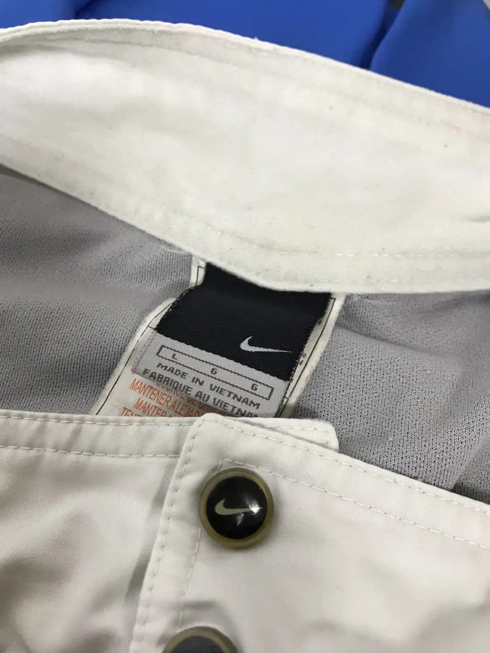 Nike × Vintage Nike swoosh Shorts size L Size US 33 - 3 Thumbnail