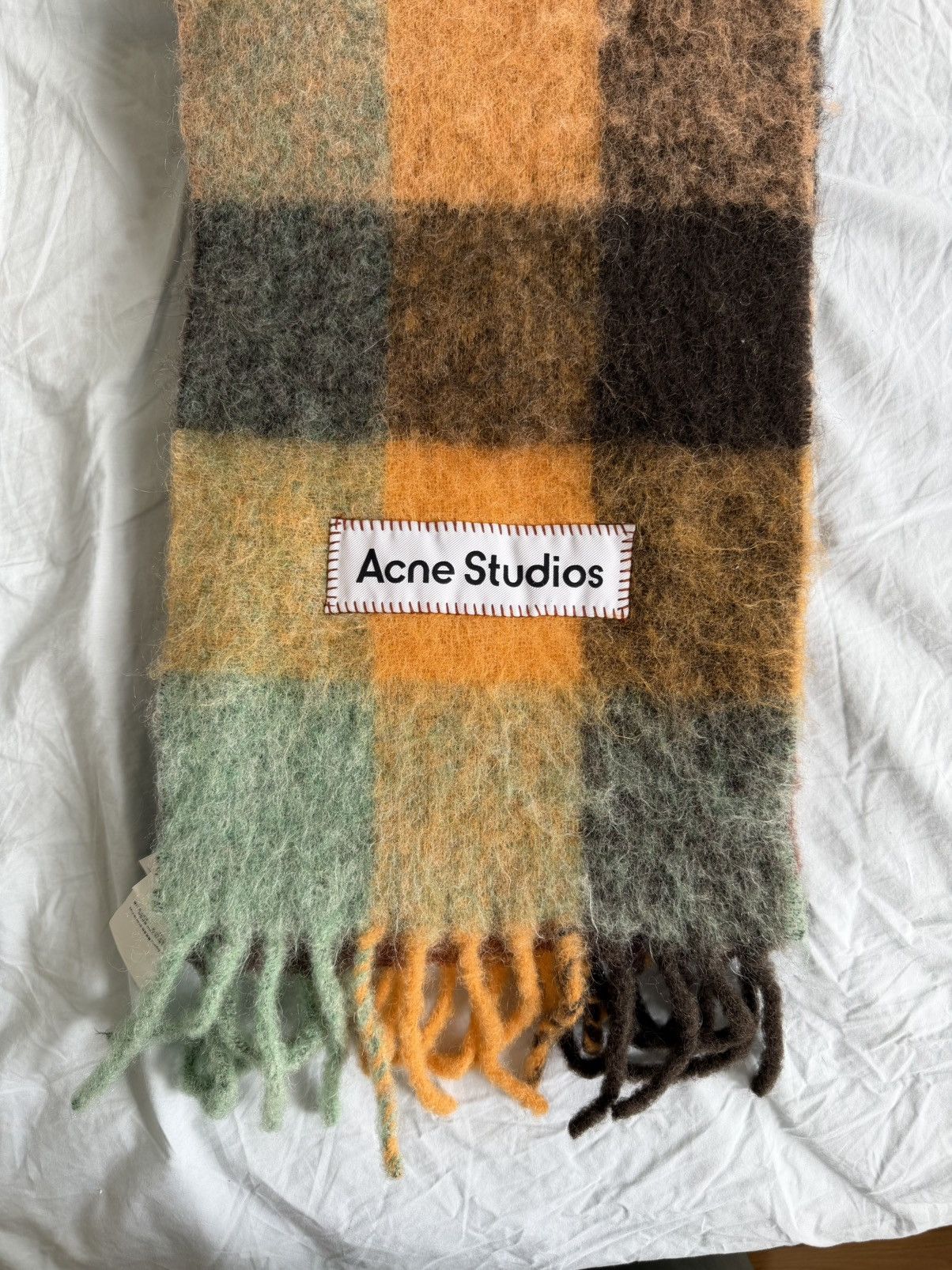Acne Studios Acne Studios Mohair Checked Scarf Size ONE SIZE - 1 Thumbnail