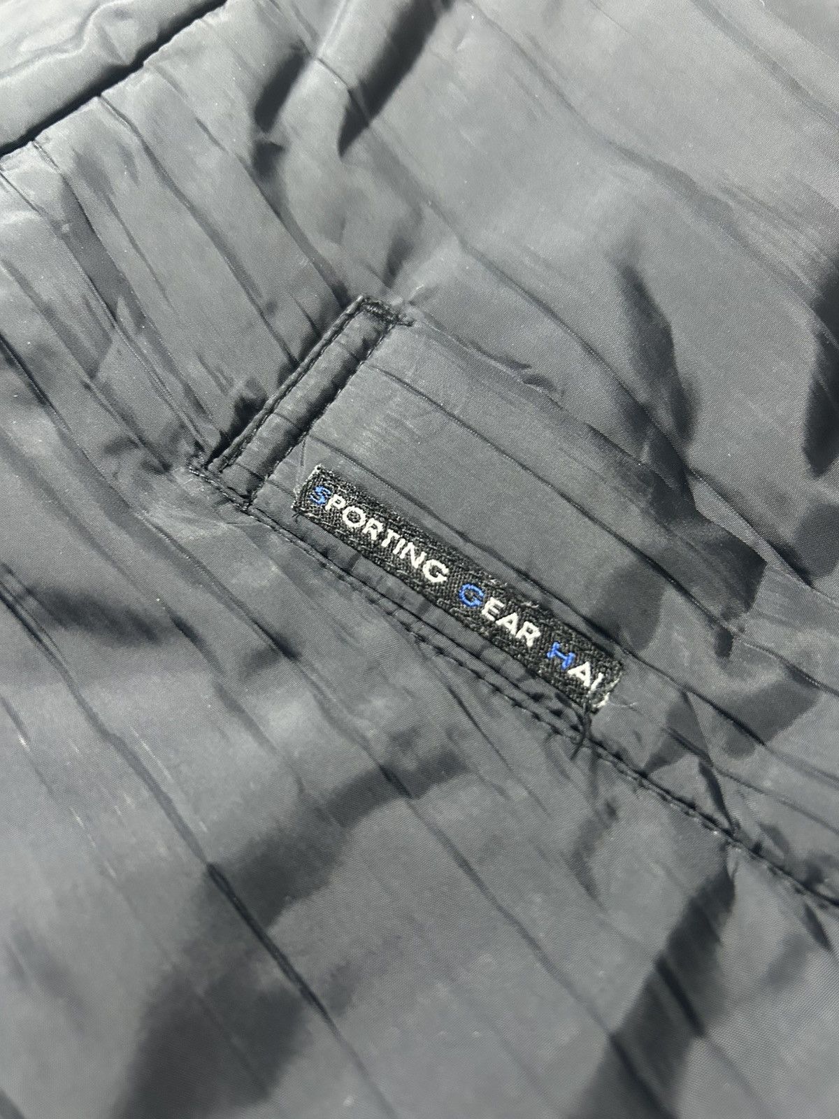 Hai Sporting Gear 2000s Hai Sporting Gear - Embroidery Motif Jacket Size US M / EU 48-50 / 2 - 3 Thumbnail