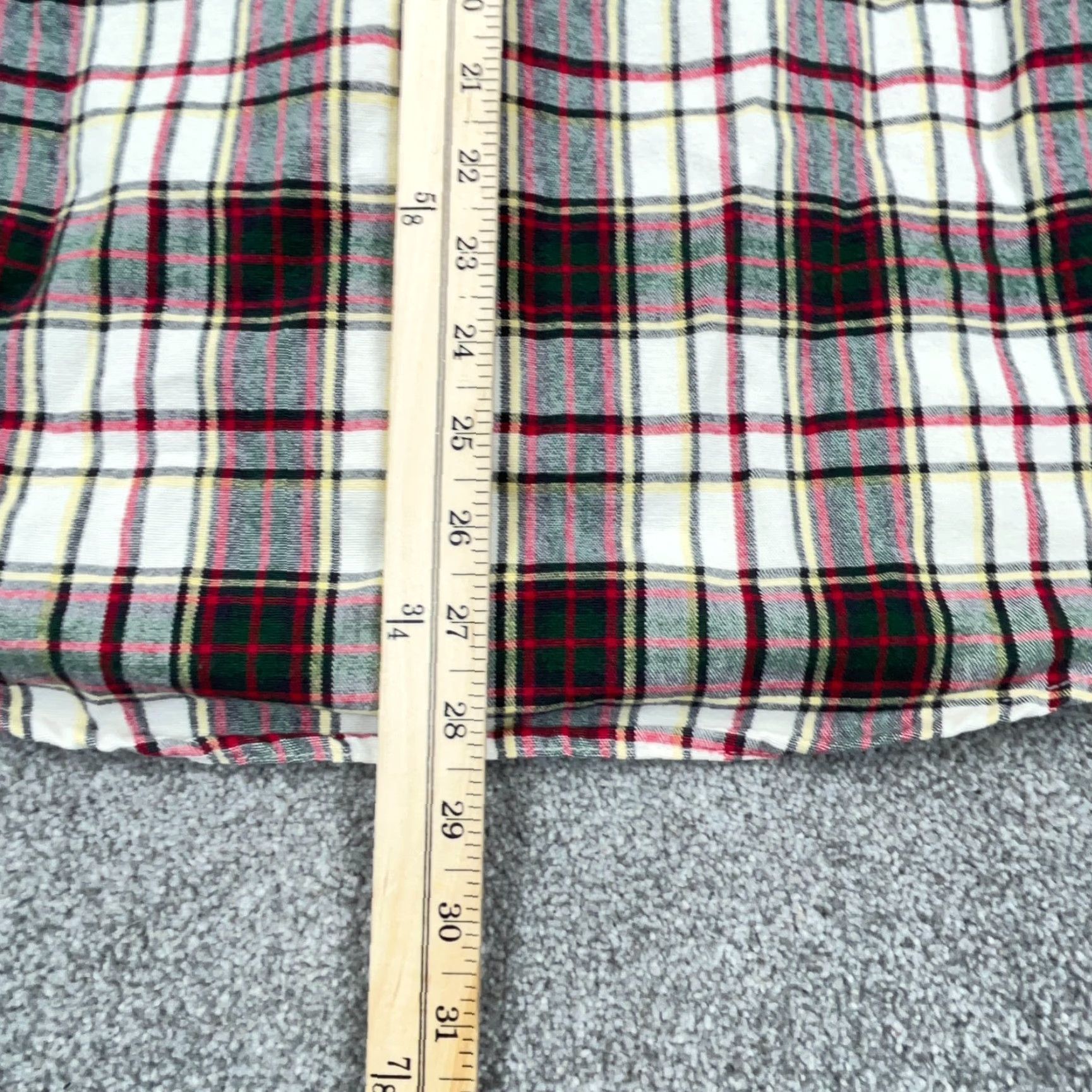 Eddie Bauer VINTAGE Eddie Bauer Flannel Shirt Men Small White Red Plaid Button Up Camp Hiking Adult Size US S / EU 44-46 / 1 - 6 Thumbnail