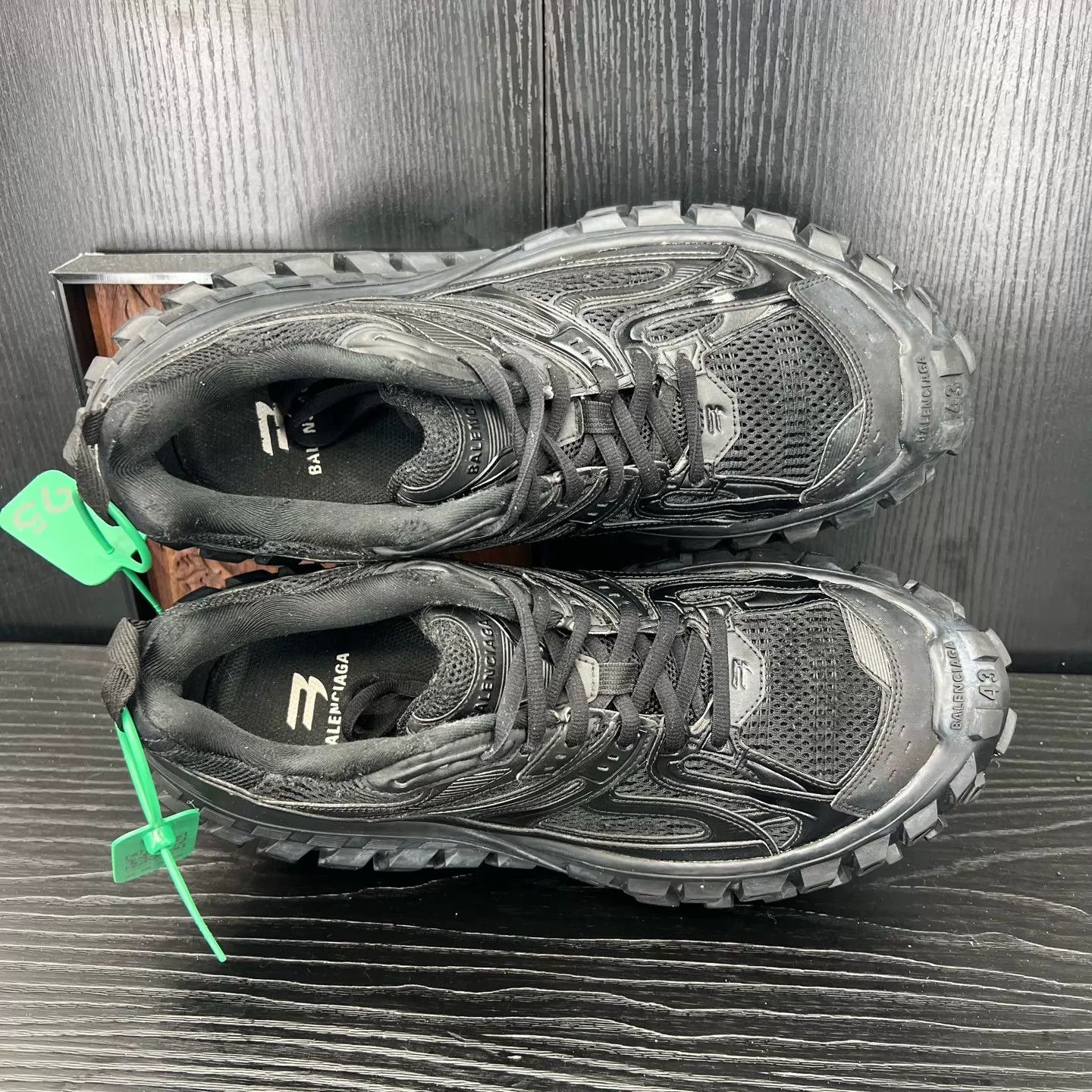 Balenciaga Balenciaga Tire Sneaker Black Size 43 Size US 10 / EU 43 - 3 Thumbnail