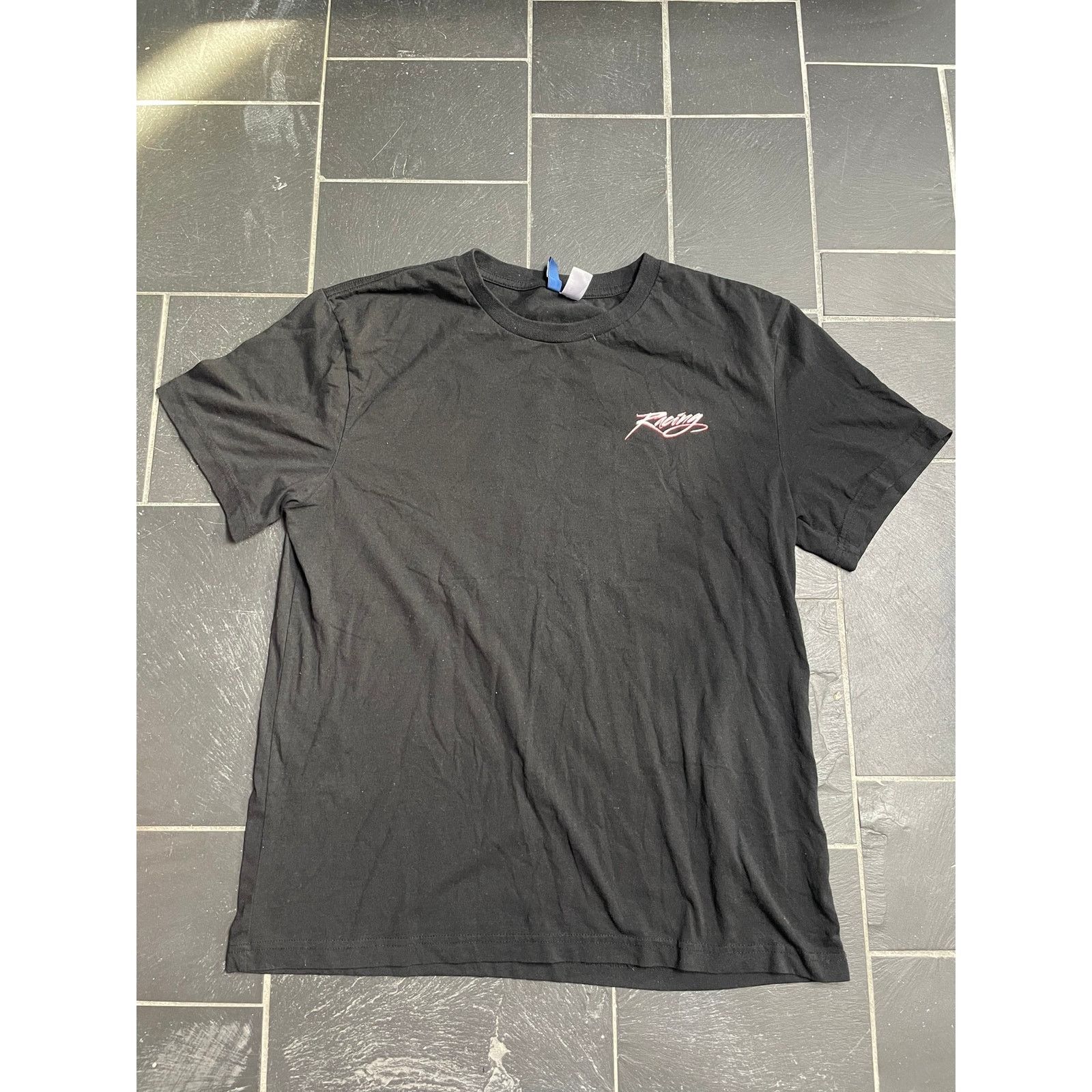 H&M Graphic Tee Size Medium Red Black Size US M / EU 48-50 / 2 - 1 Thumbnail
